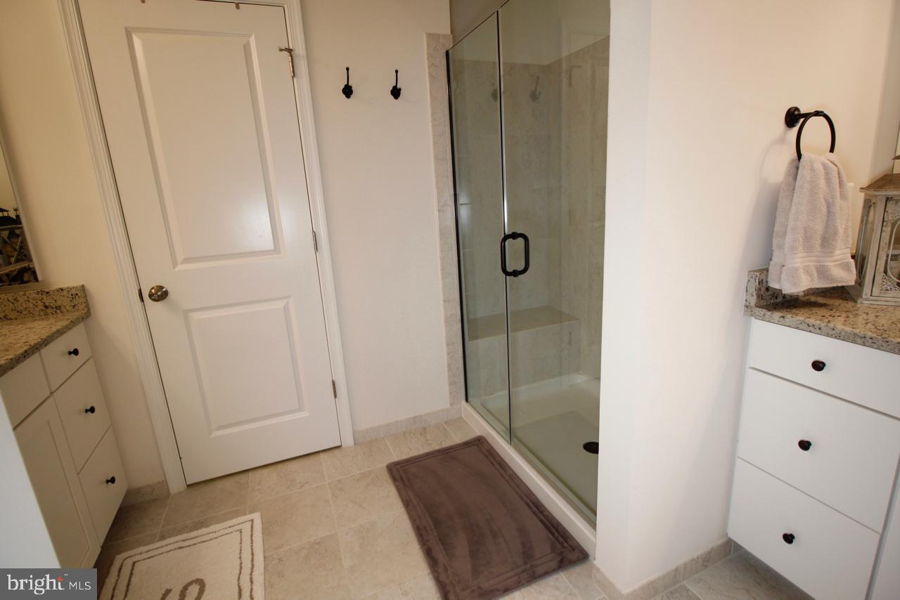 GATEWAY COMMONS - STONE RIDGE - Residential