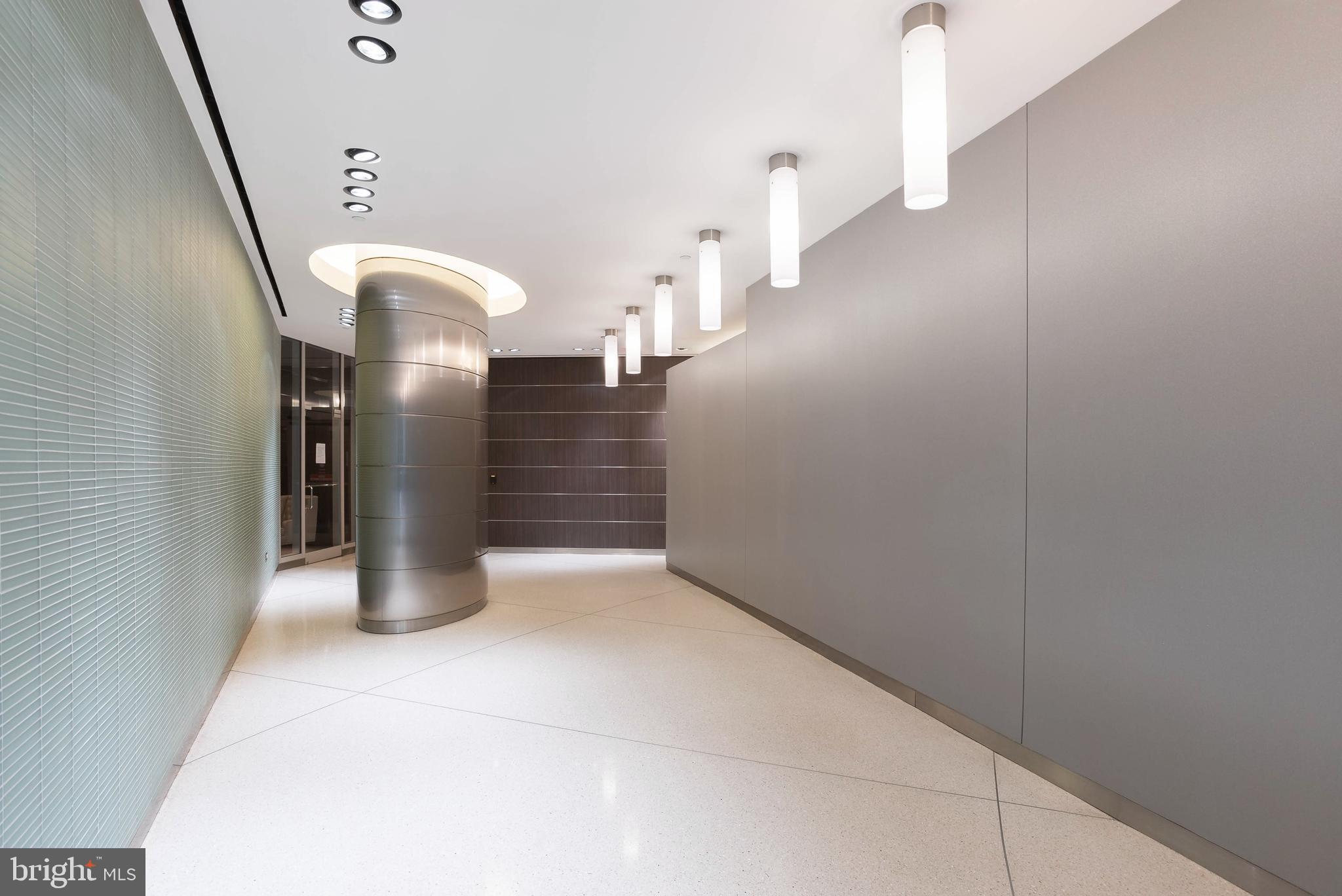 CENTER CITY - Residential
