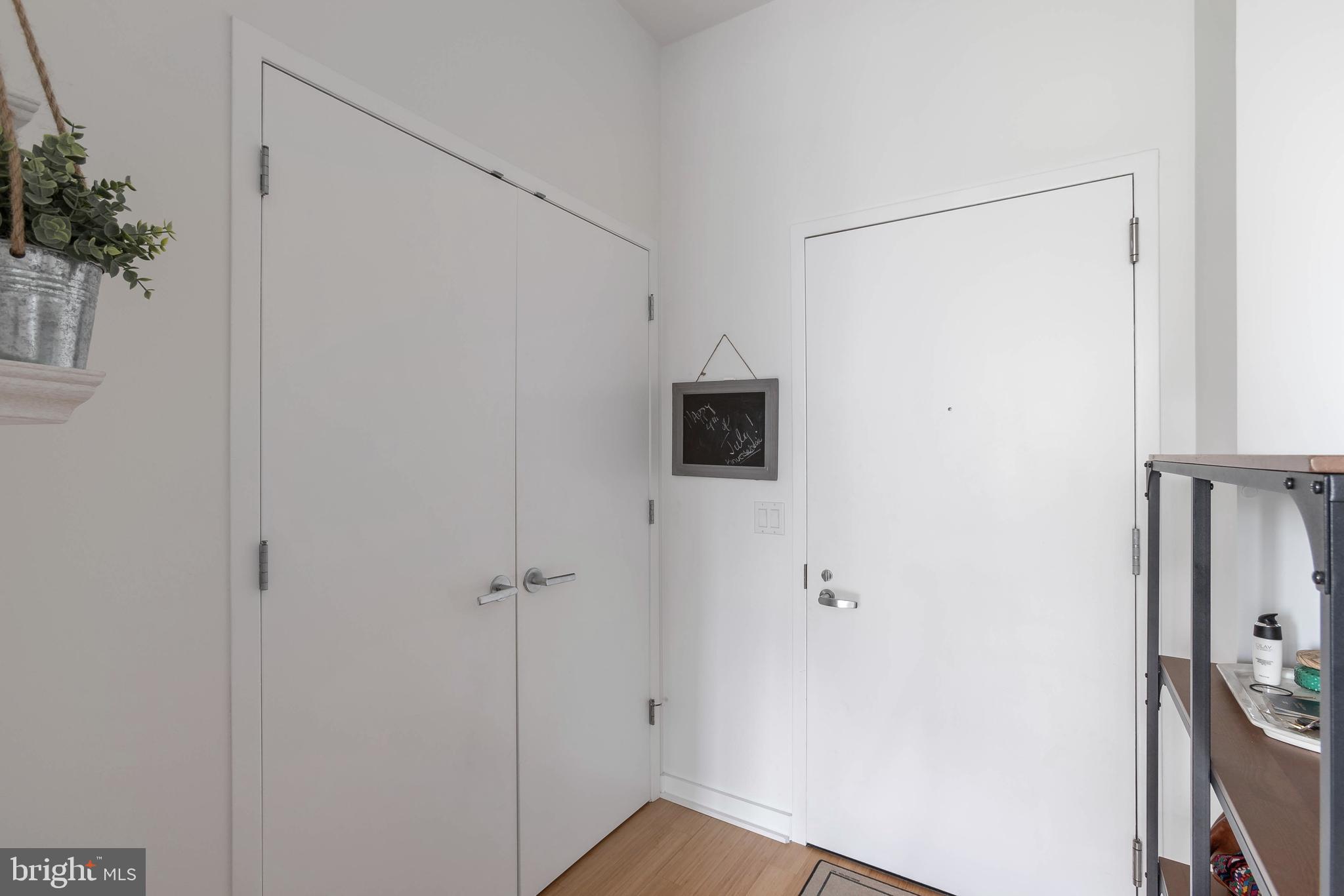 CENTER CITY - Residential
