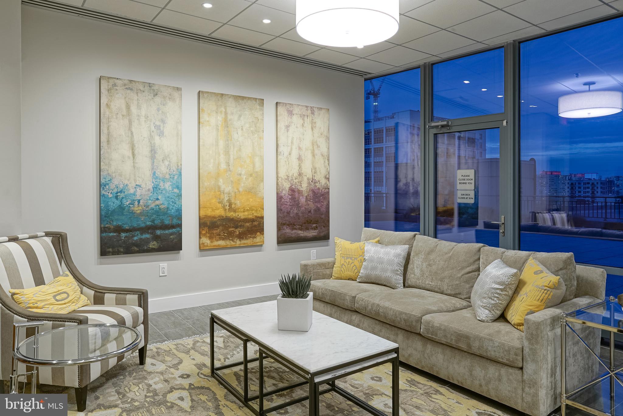 CENTER CITY - Residential