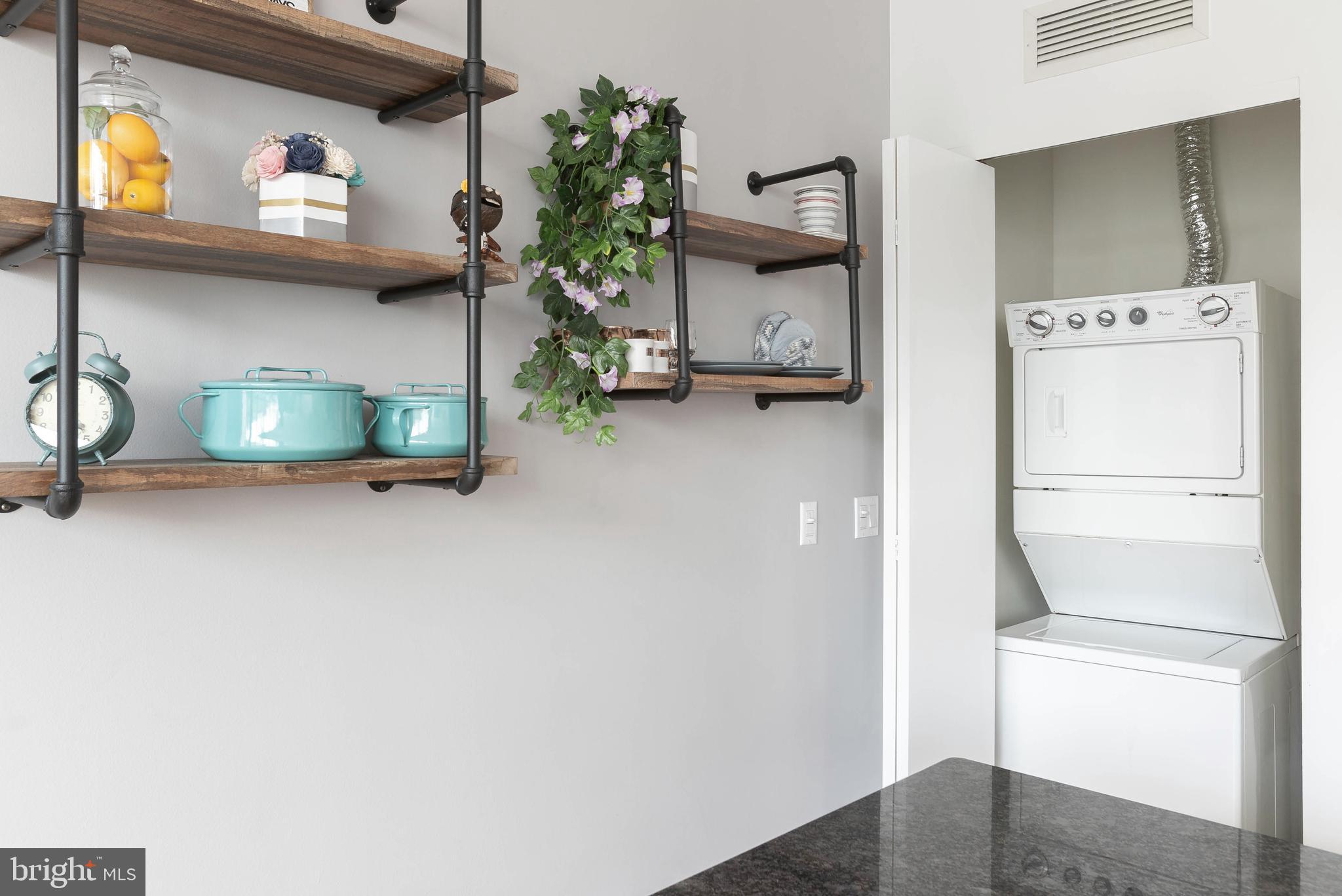 CENTER CITY - Residential