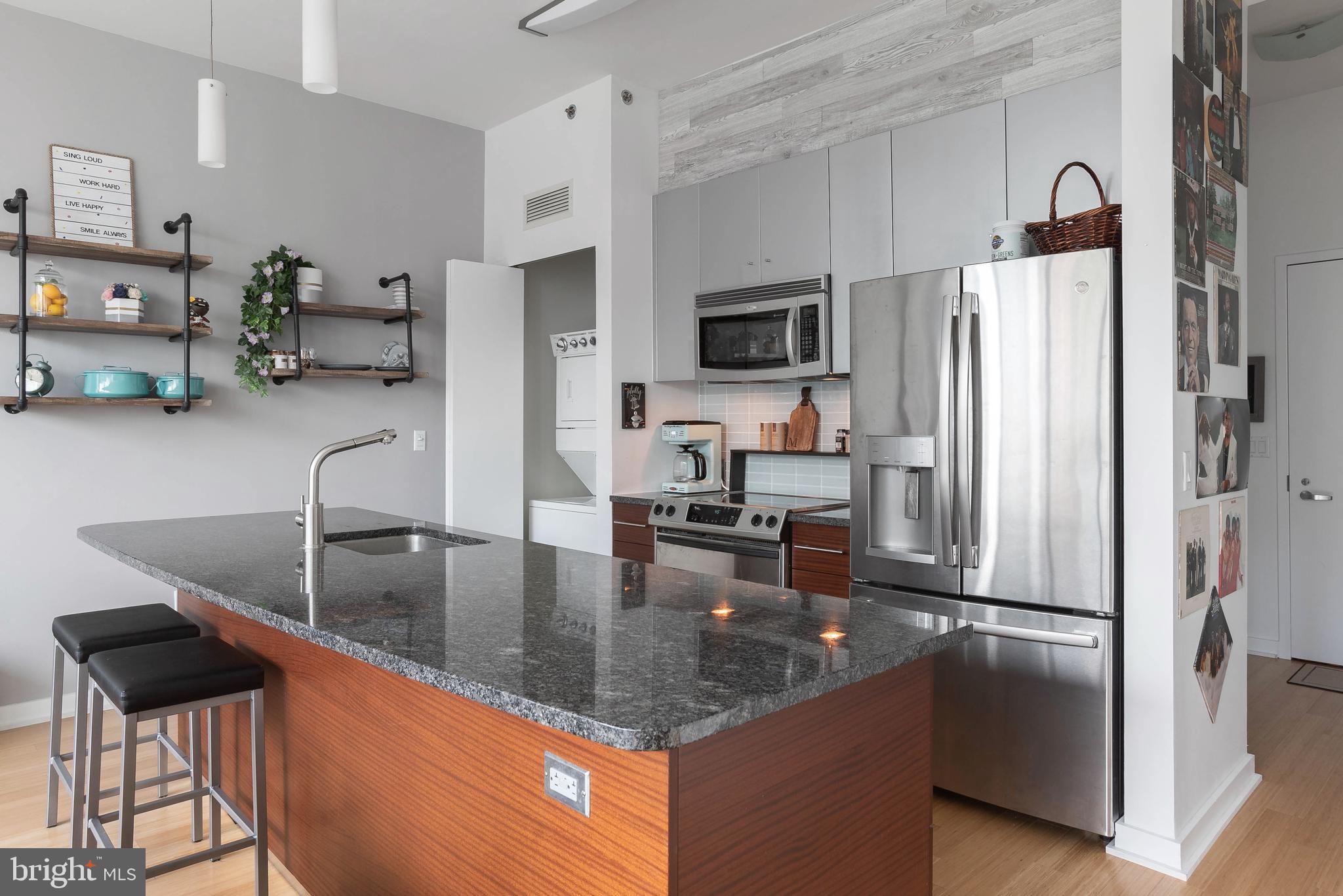 CENTER CITY - Residential