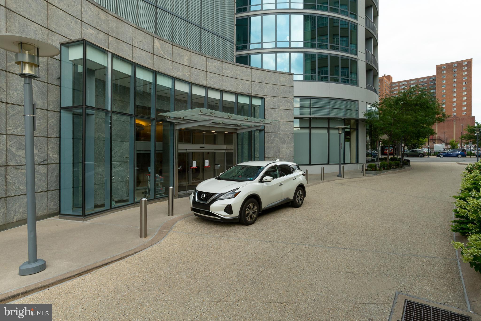 CENTER CITY - Residential