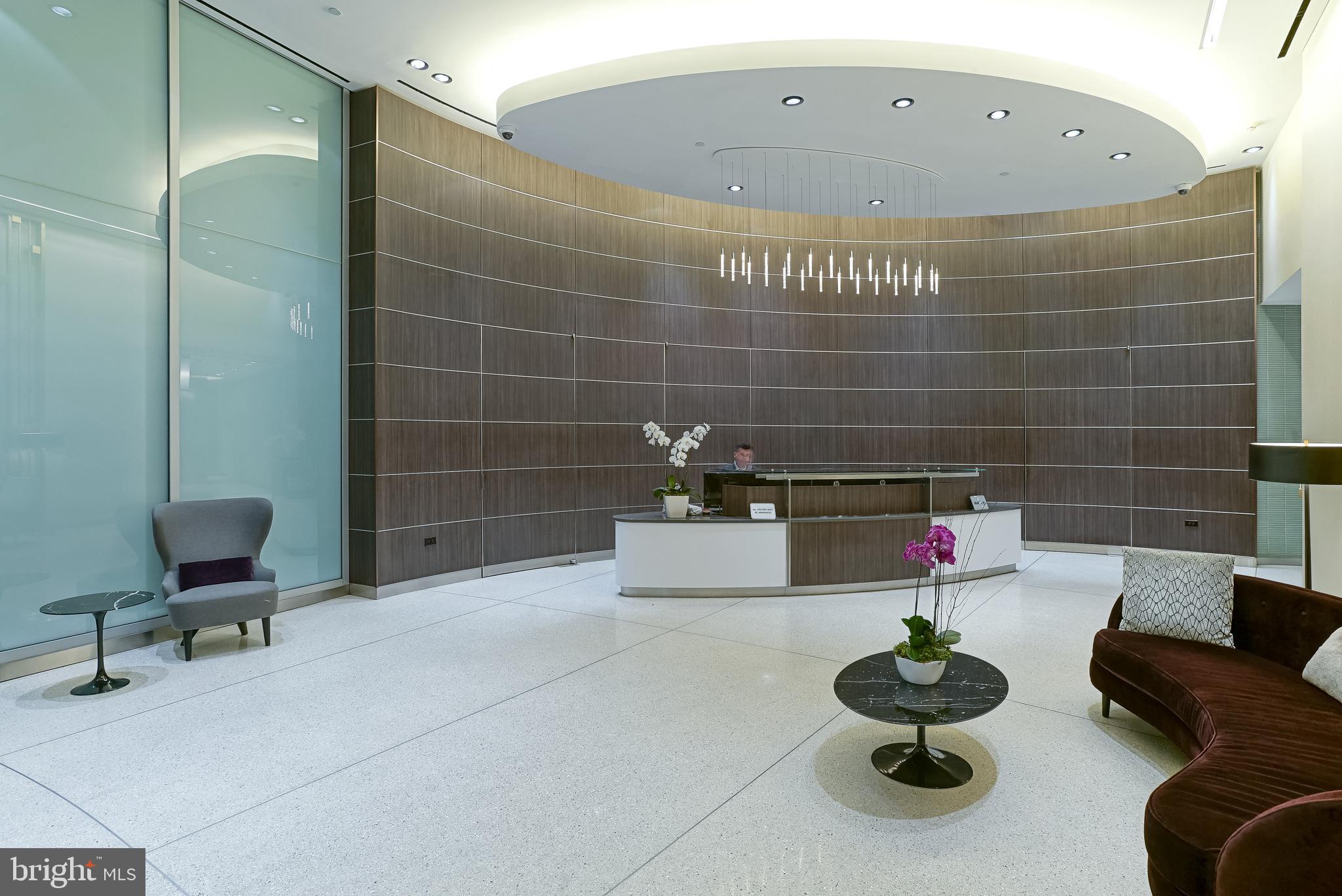 CENTER CITY - Residential