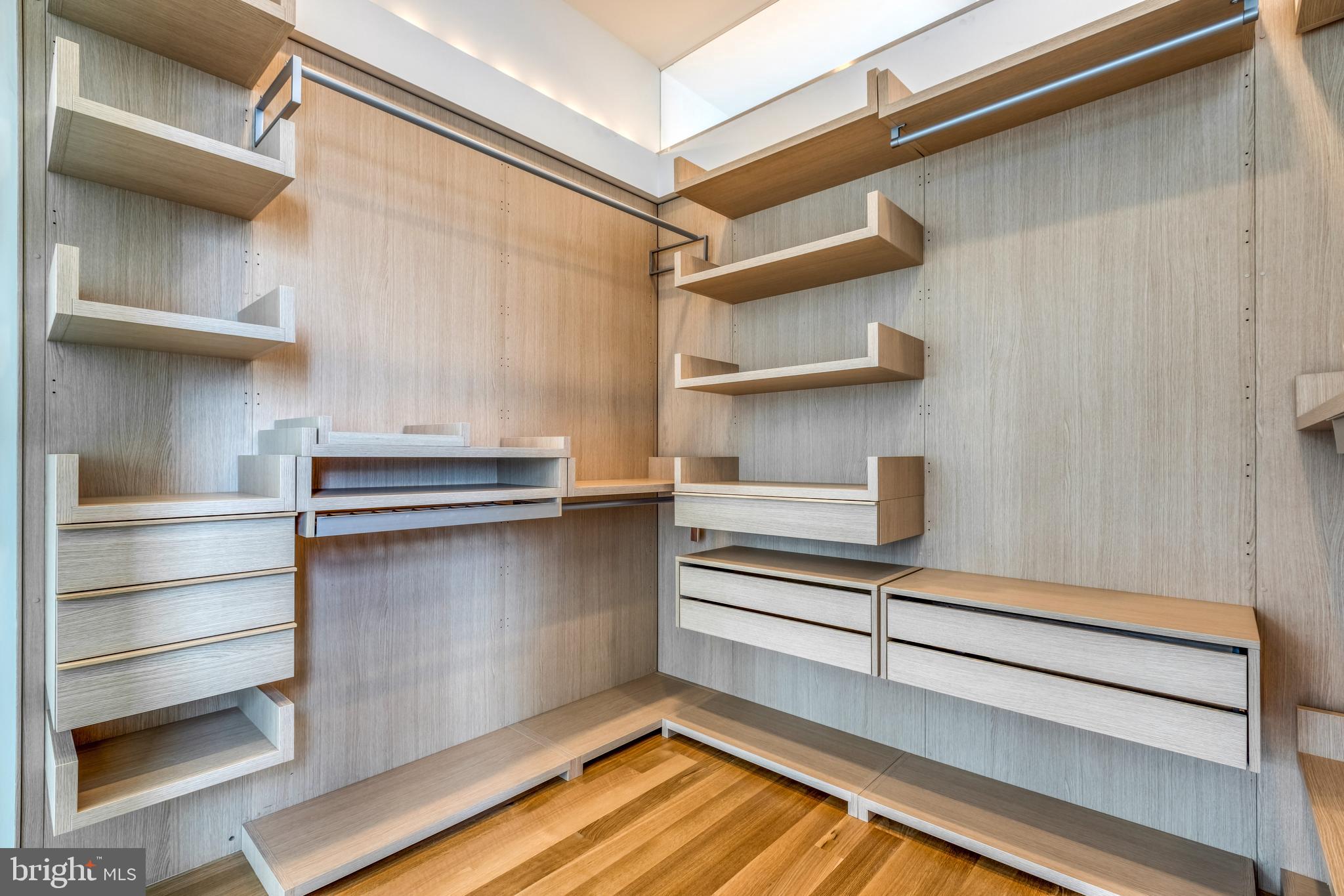 OLD CITY - Residential