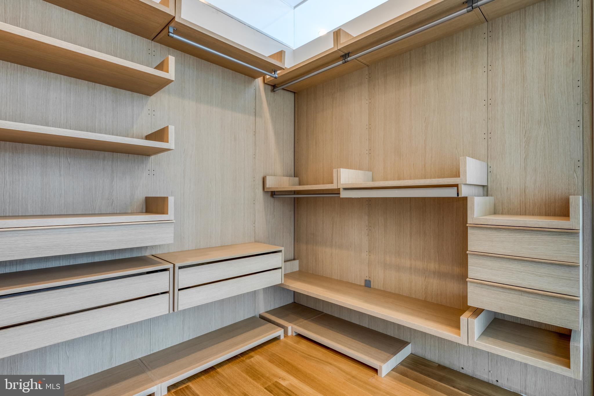 OLD CITY - Residential