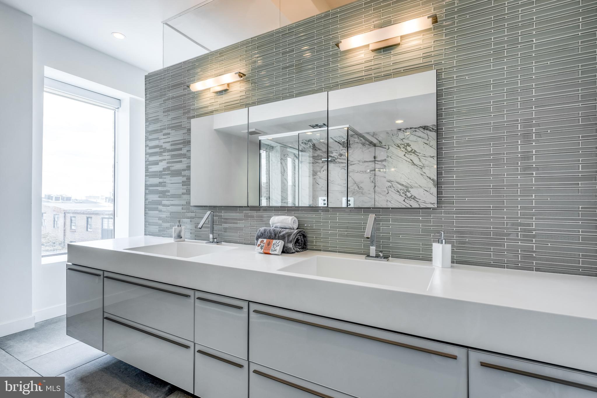 OLD CITY - Residential