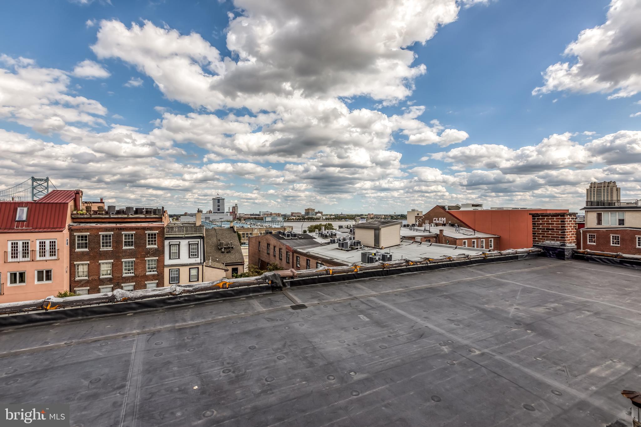 OLD CITY - Residential