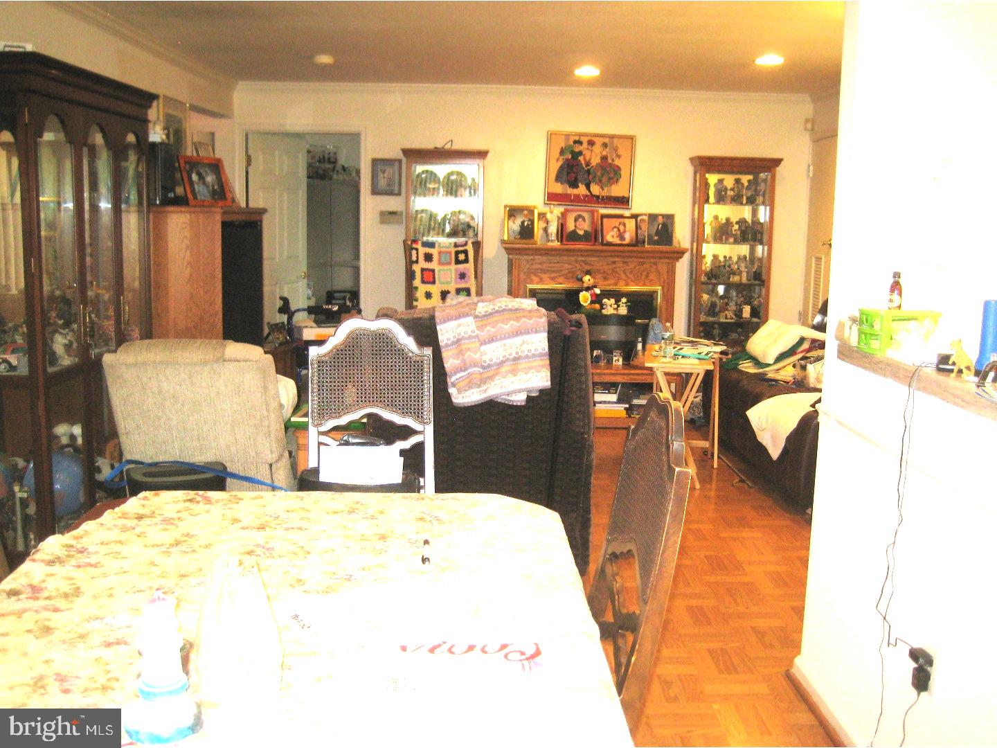 FOUNTAIN POINTE - Residential