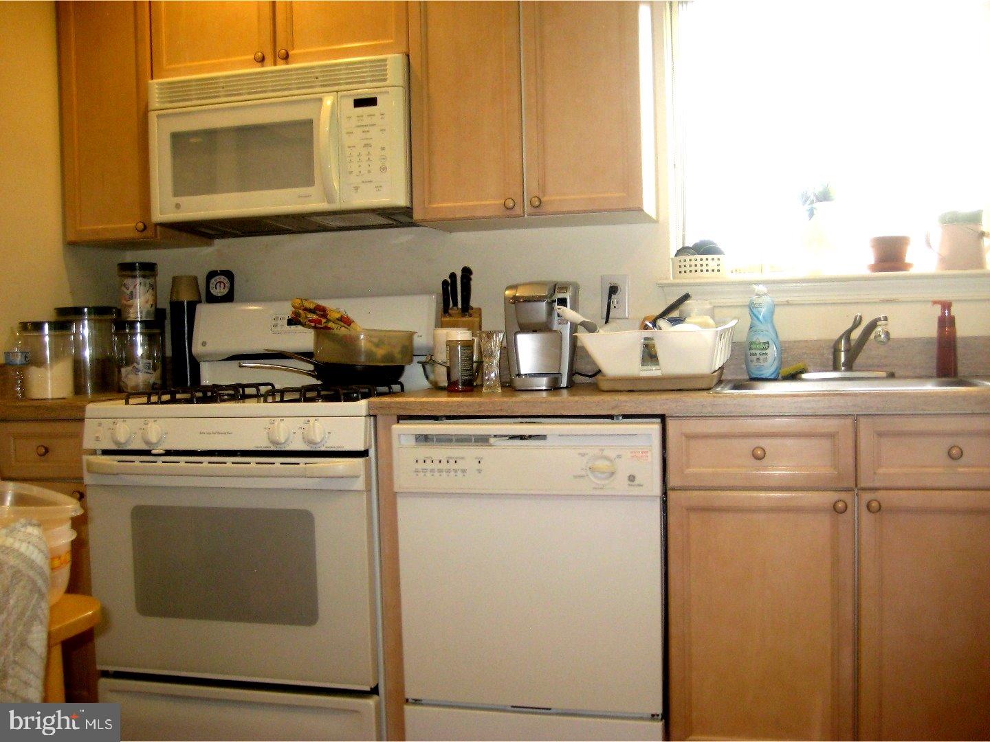 FOUNTAIN POINTE - Residential