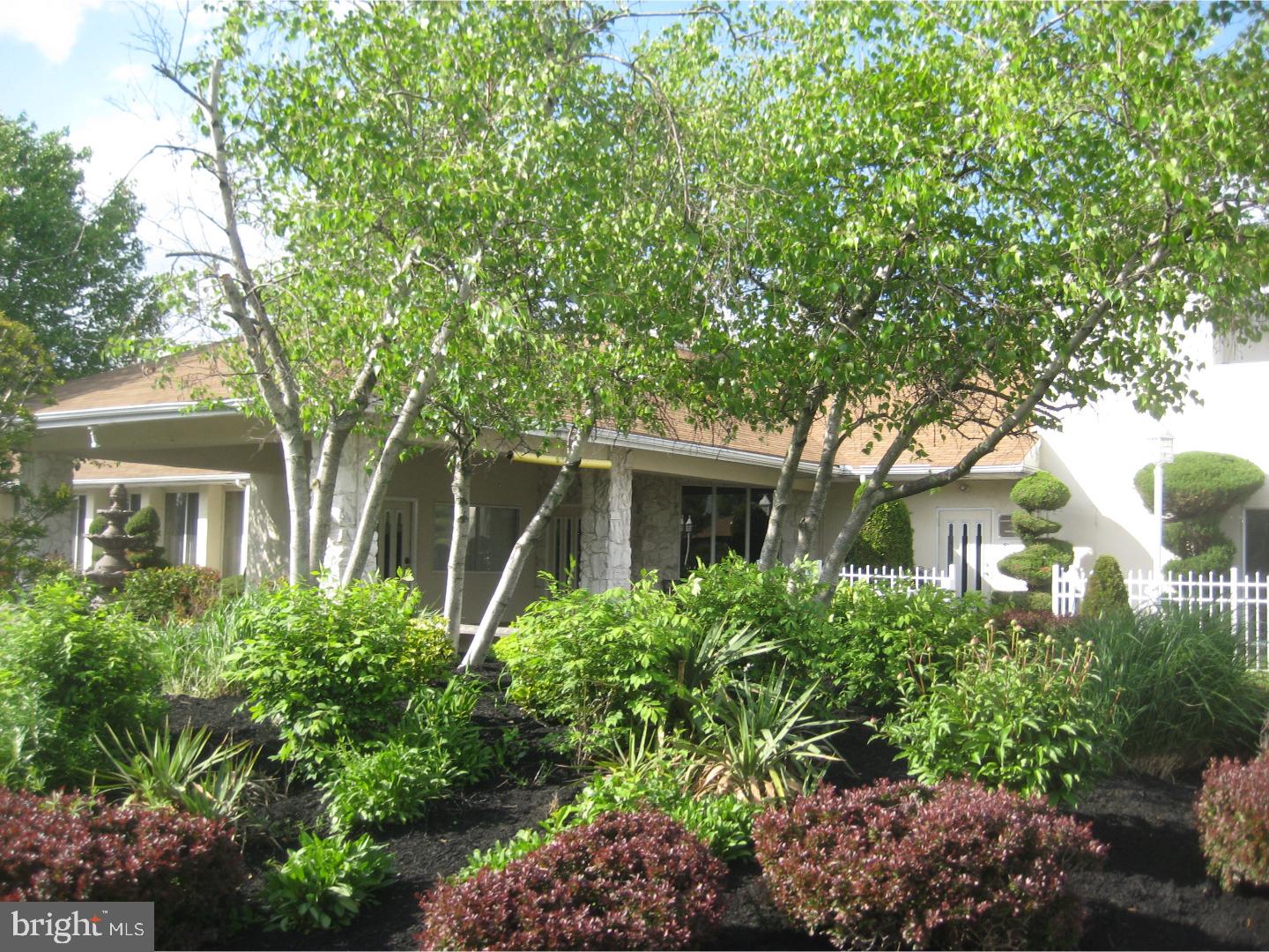 FOUNTAIN POINTE - Residential