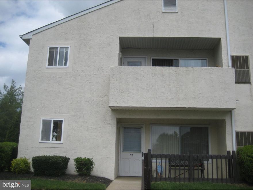 Original Owner( 18 years ), this desirable 1st -Floor Corner Condo,( address is 99 Bonnie Gelman Court). has lots of light due to extra windows.It's perfect for "no-steps living" with the super-convenient location of Fountain Pointe!  Great shopping blocks away,  Ample parking; Amenities are many, Include:Club House, Health Club, Indoor & Outdoor Pools & Tennis.  $350. Mo. Condo Fee also includes: Exterior & common area maintenance, water, and basic cable. This 2 Bedroom, - 2 Bath Unit has nice front porch, large living room with gas fireplace, recessed lights, vertical blinds, bright dining room 1/2 opened between modern kitchen with 42" rose cabinets, D/W, G/D, gas stove, built-in microwave, S/S sink, crown moulding; behind dining room is the 1st bedroom, full bath, storage area.  Large main bedroom with w/w carpets, lots of closet space and full bath; hallway coat closet and another large closet with organizers (access to gas hot water heater); gas hot air heat, central air, 100 AMP CB.  See this one today! Immediate Possession OK!