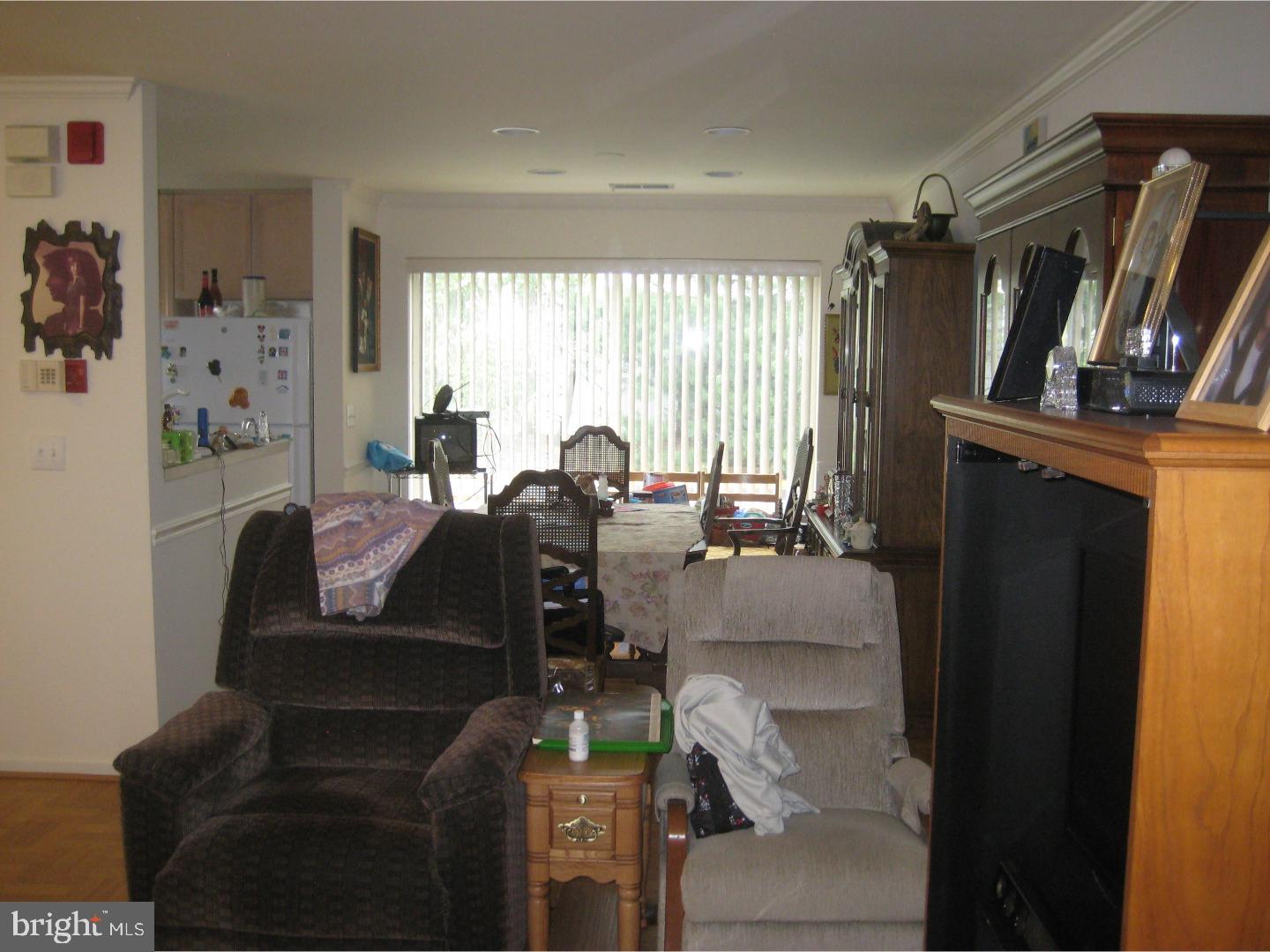FOUNTAIN POINTE - Residential