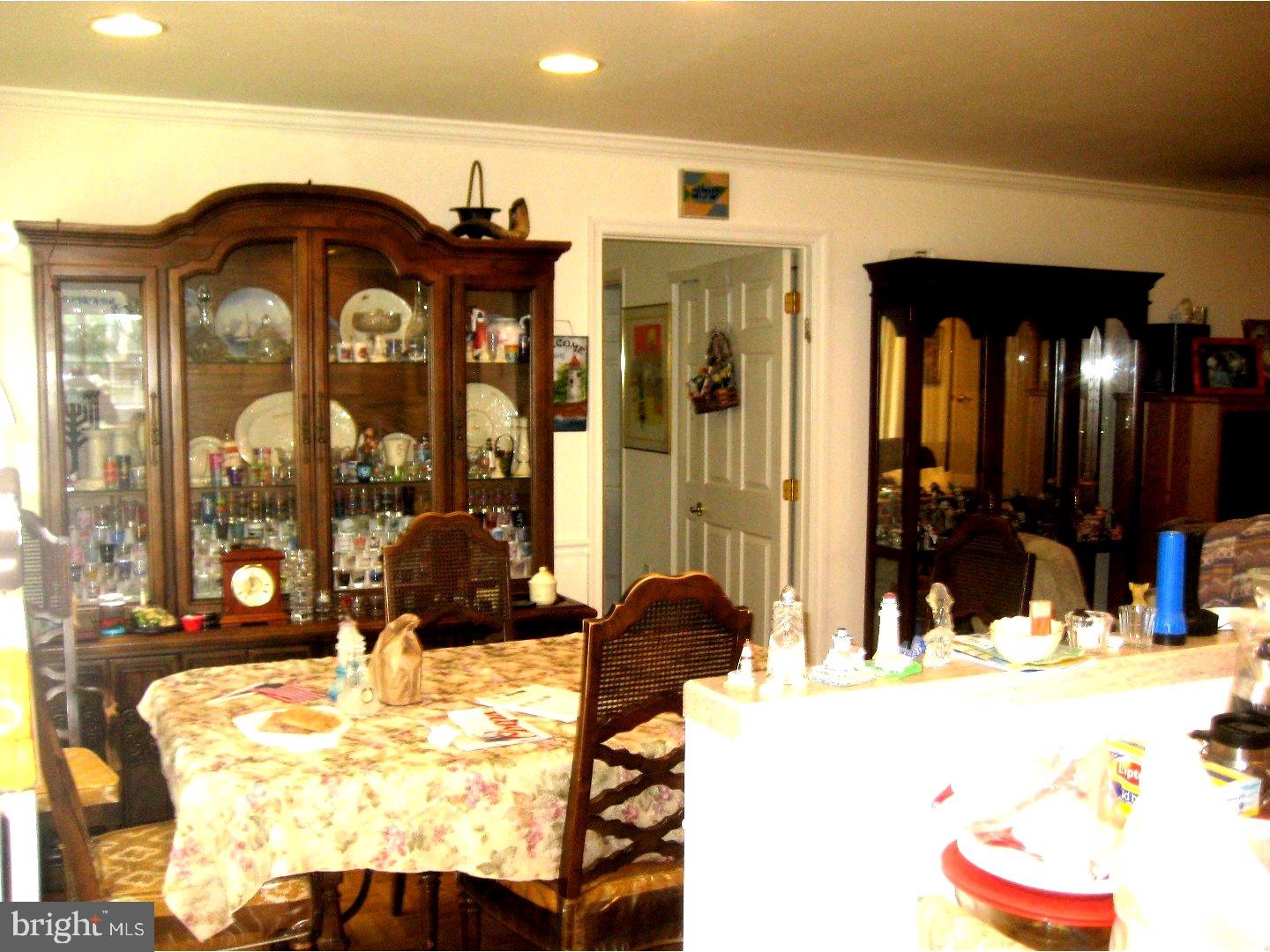 FOUNTAIN POINTE - Residential