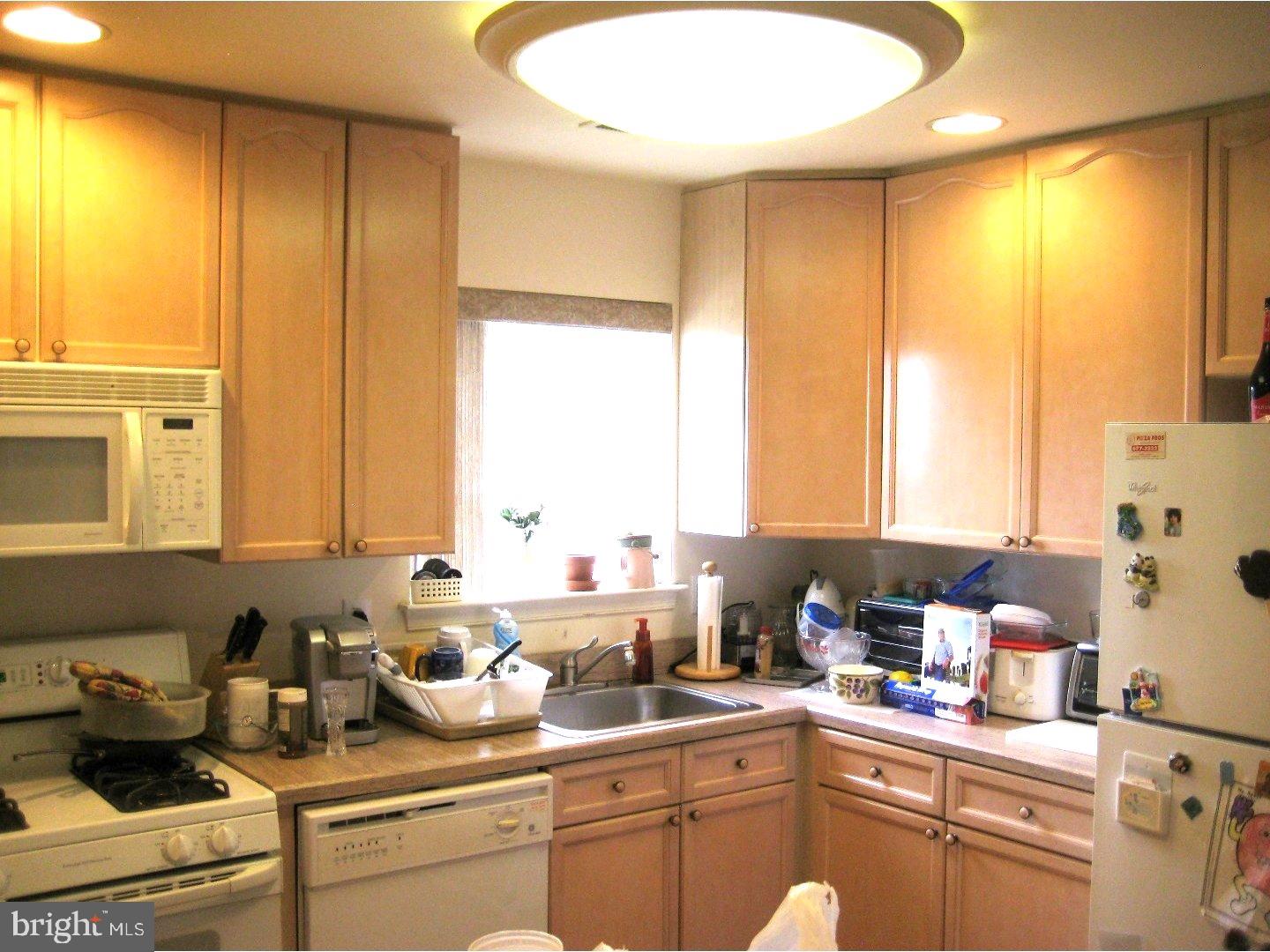FOUNTAIN POINTE - Residential