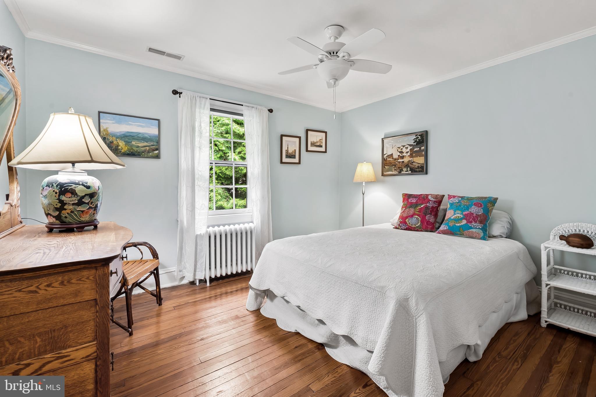 ROLAND PARK - Residential