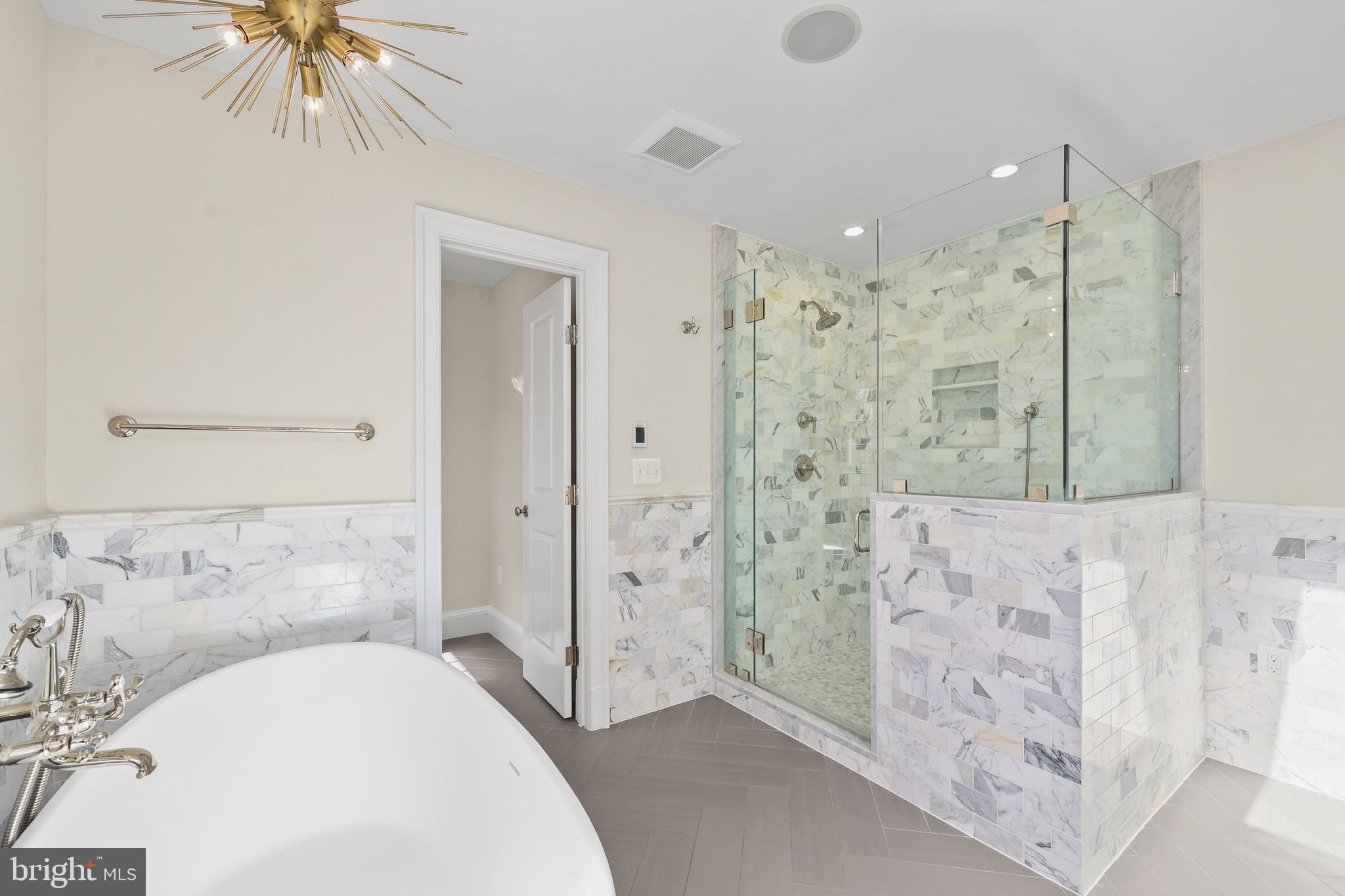 POTOMAC LAKES - Residential