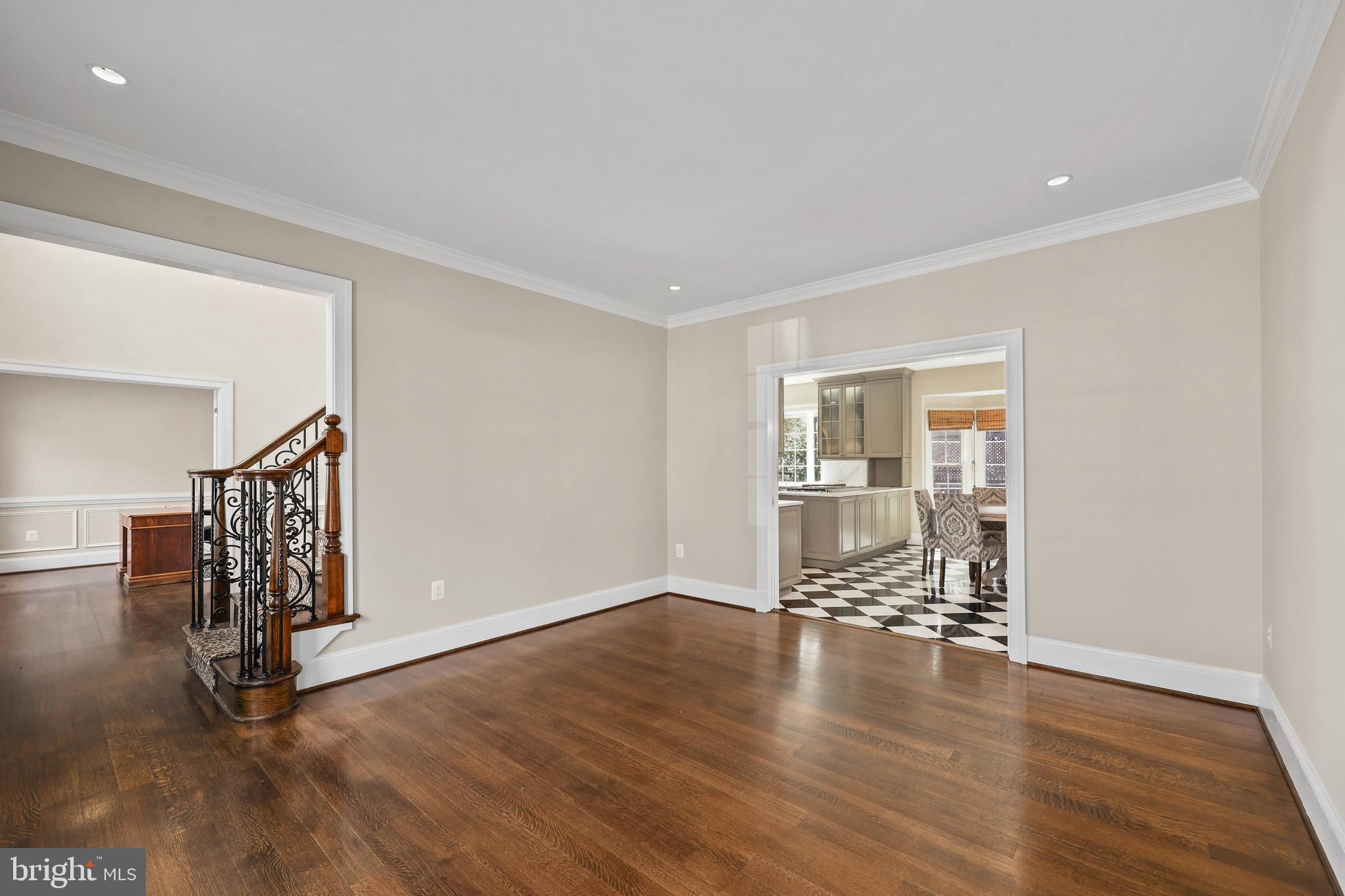 POTOMAC LAKES - Residential