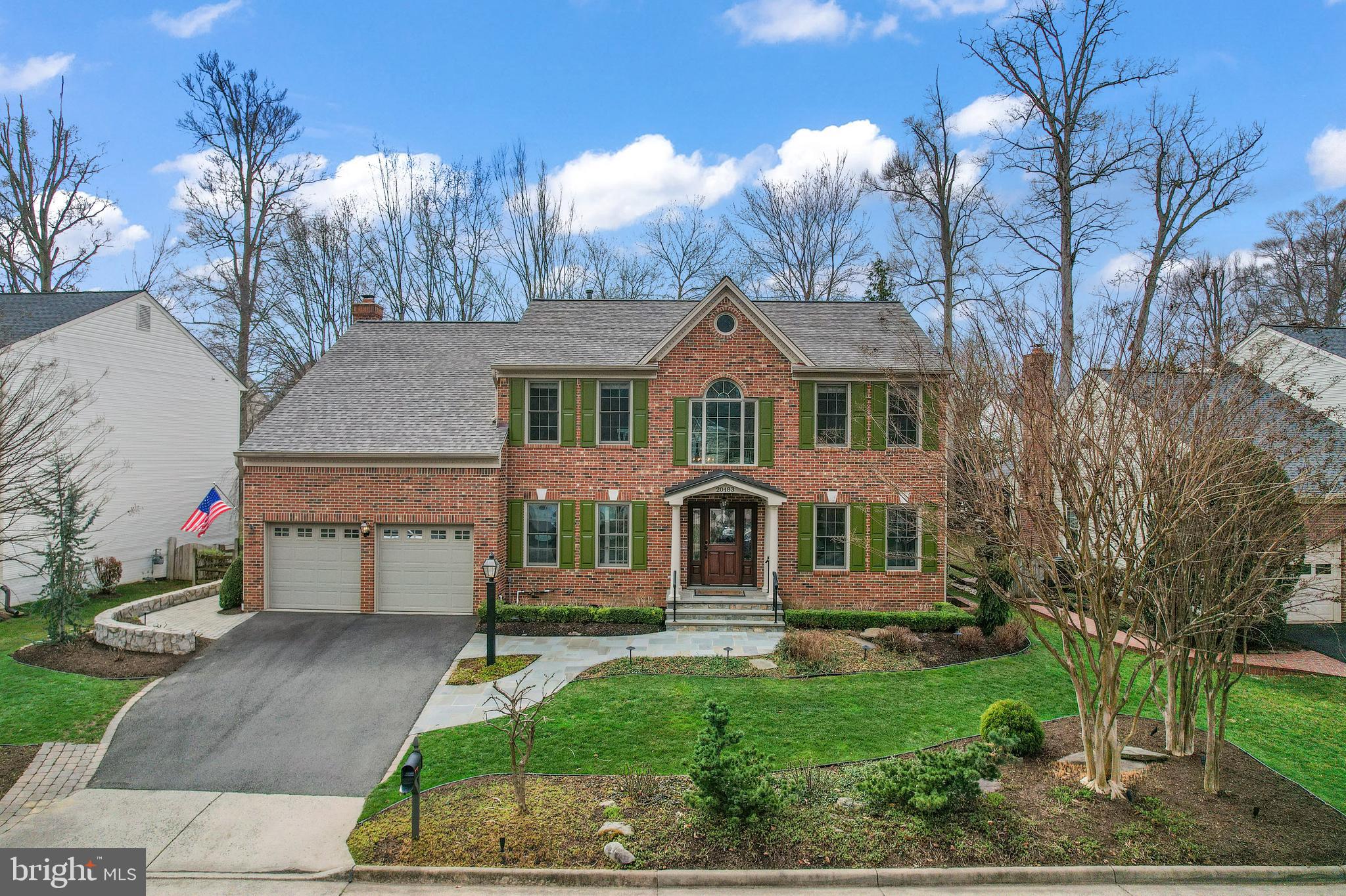 POTOMAC LAKES - Residential