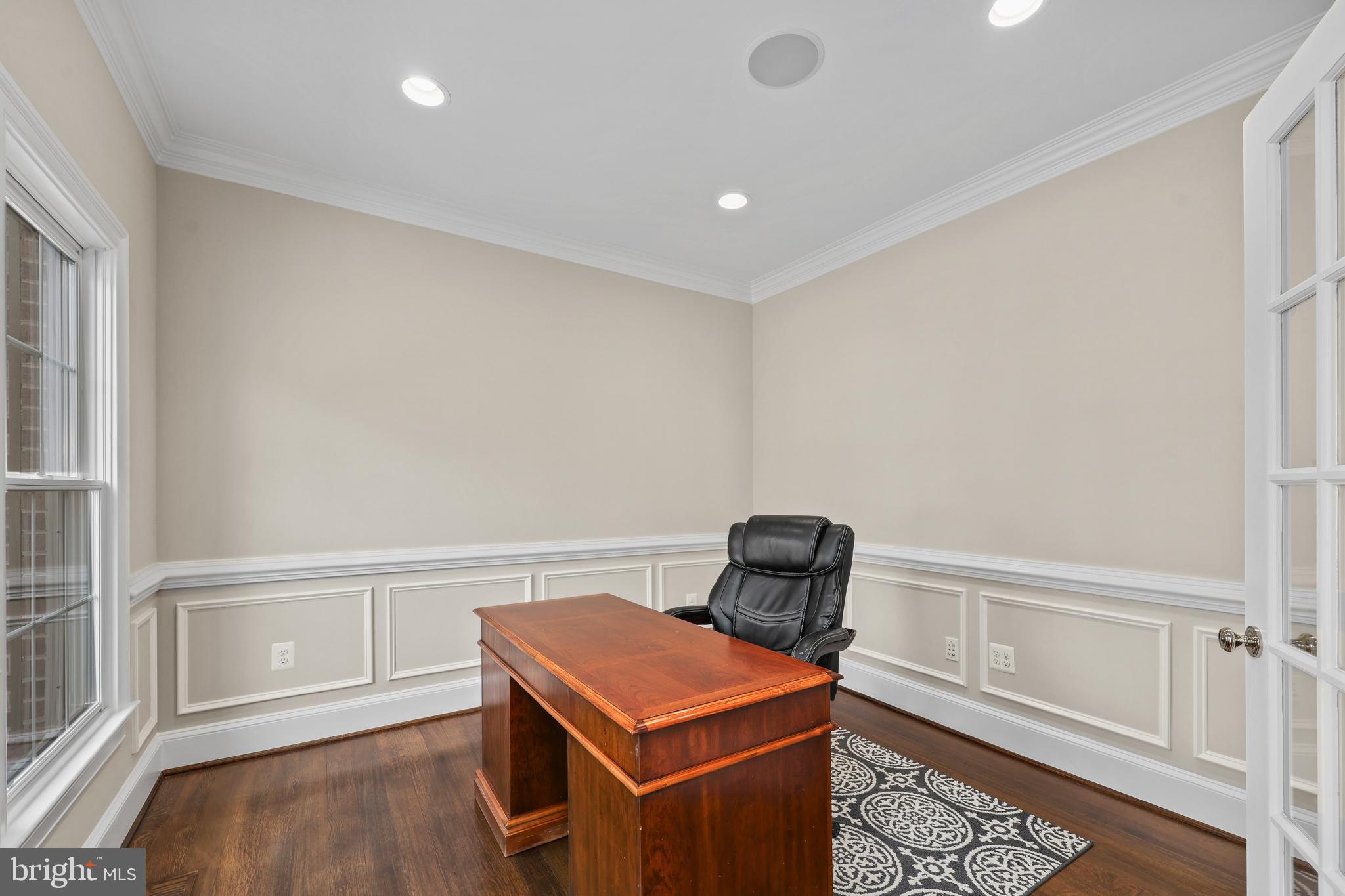 POTOMAC LAKES - Residential