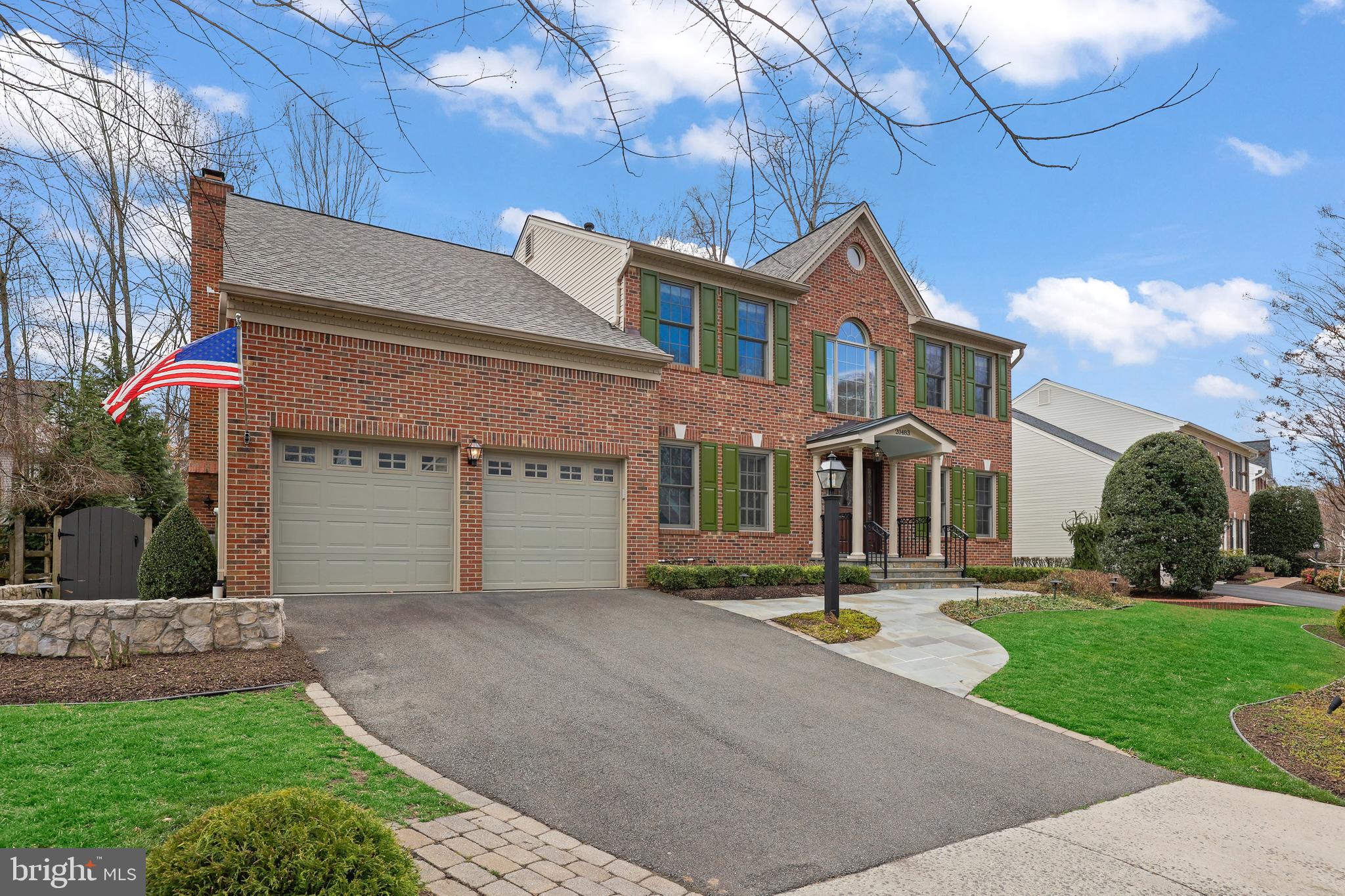 POTOMAC LAKES - Residential