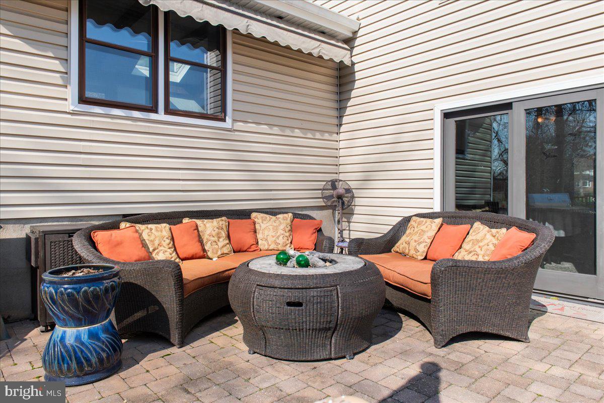 WYNNEWOOD - Residential