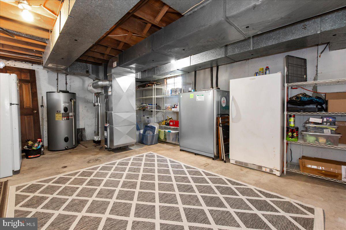 WYNNEWOOD - Residential