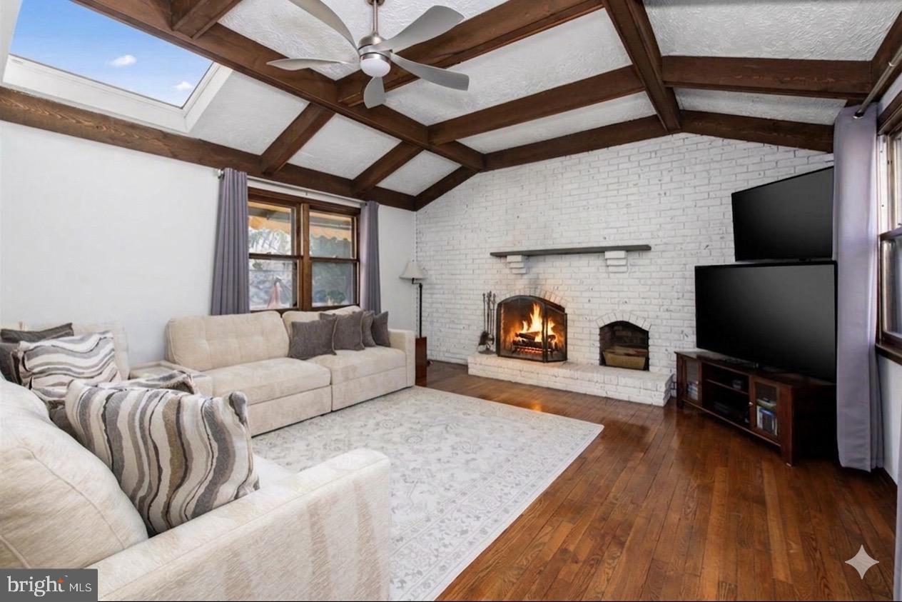 WYNNEWOOD - Residential