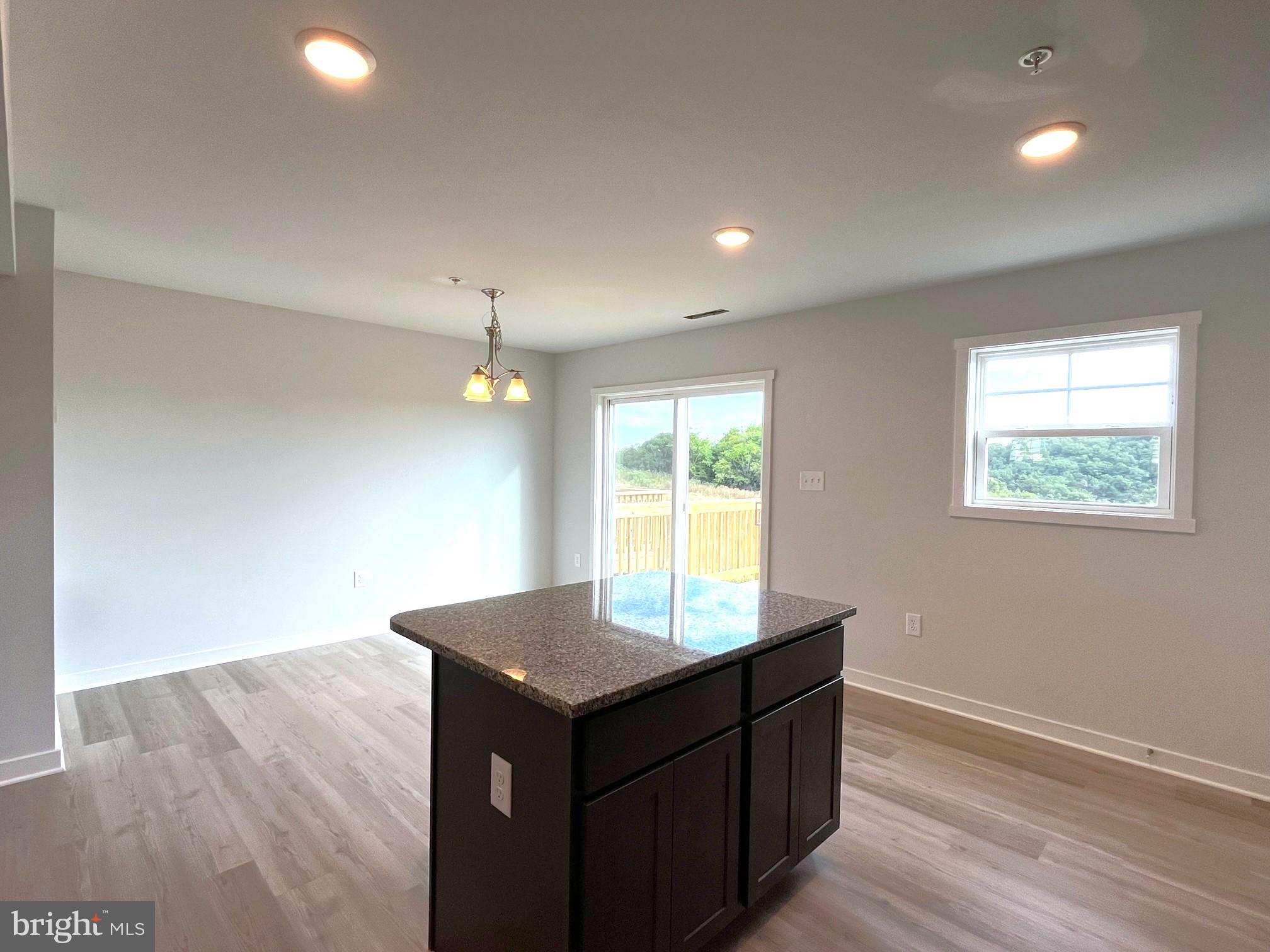 HERITAGE HILLS - Residential