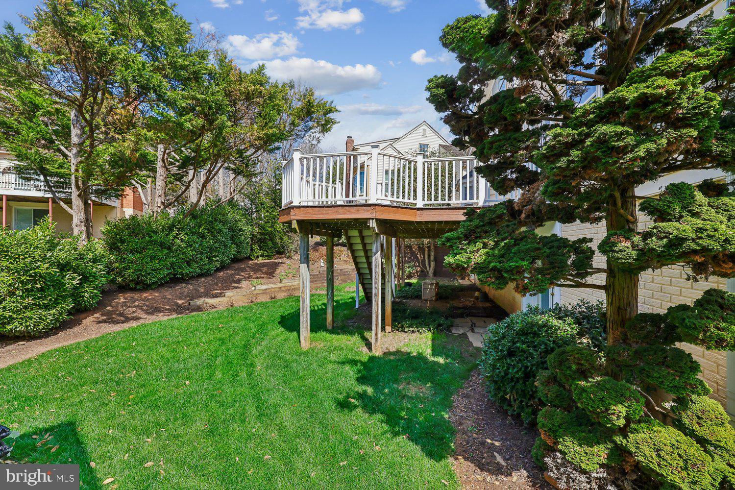 DUFIEF MILL BROOK - Residential