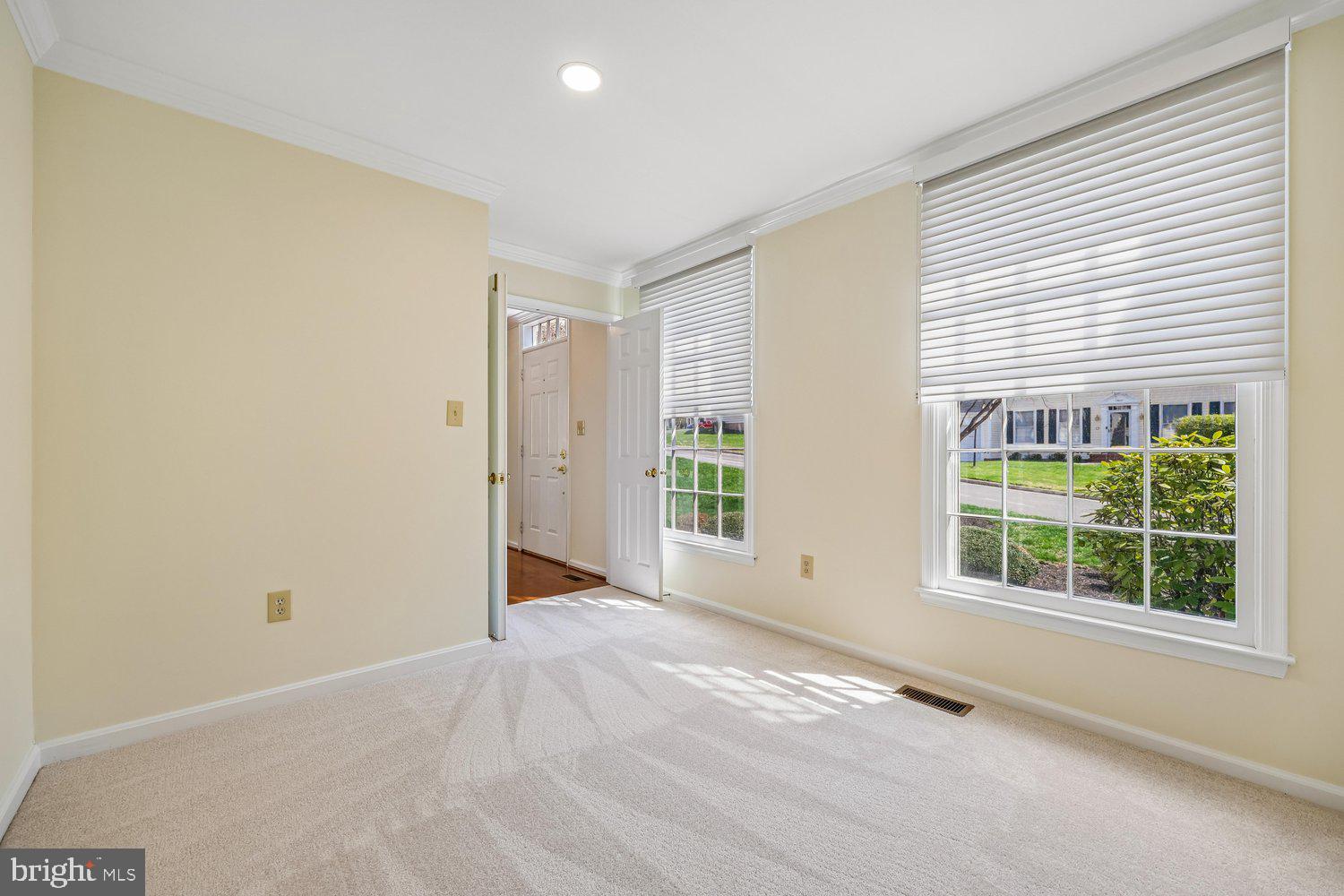 DUFIEF MILL BROOK - Residential