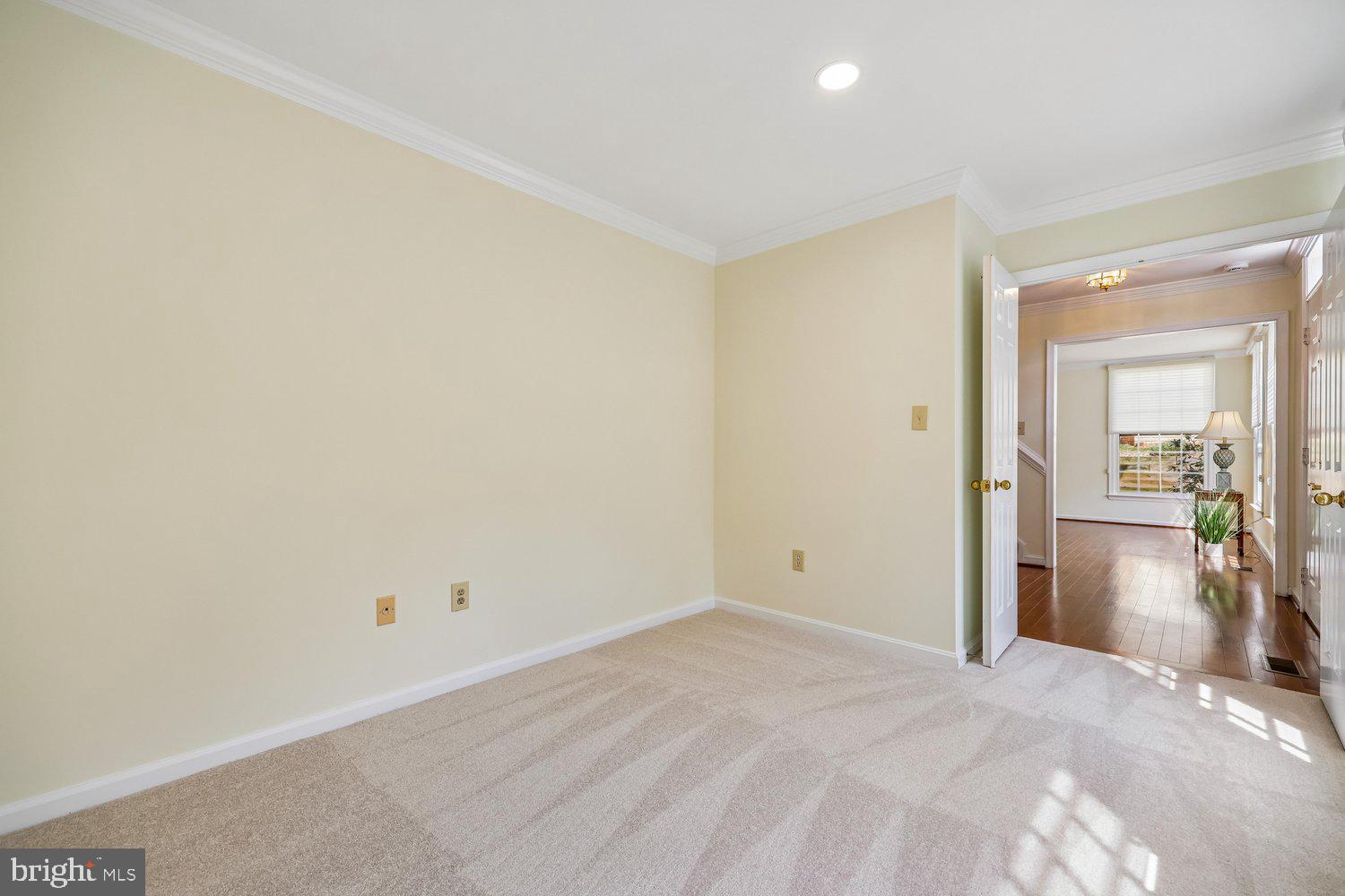 DUFIEF MILL BROOK - Residential