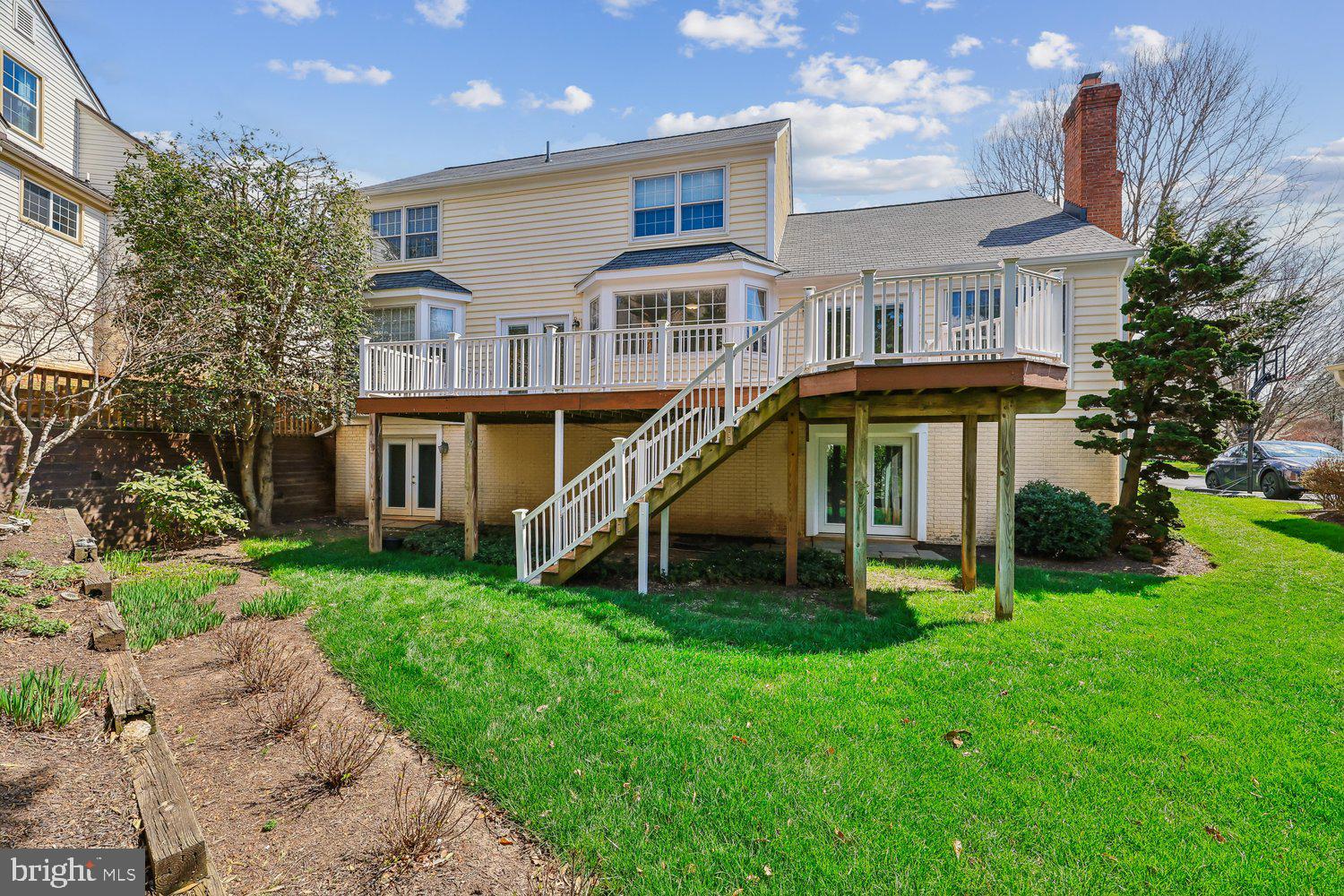 DUFIEF MILL BROOK - Residential