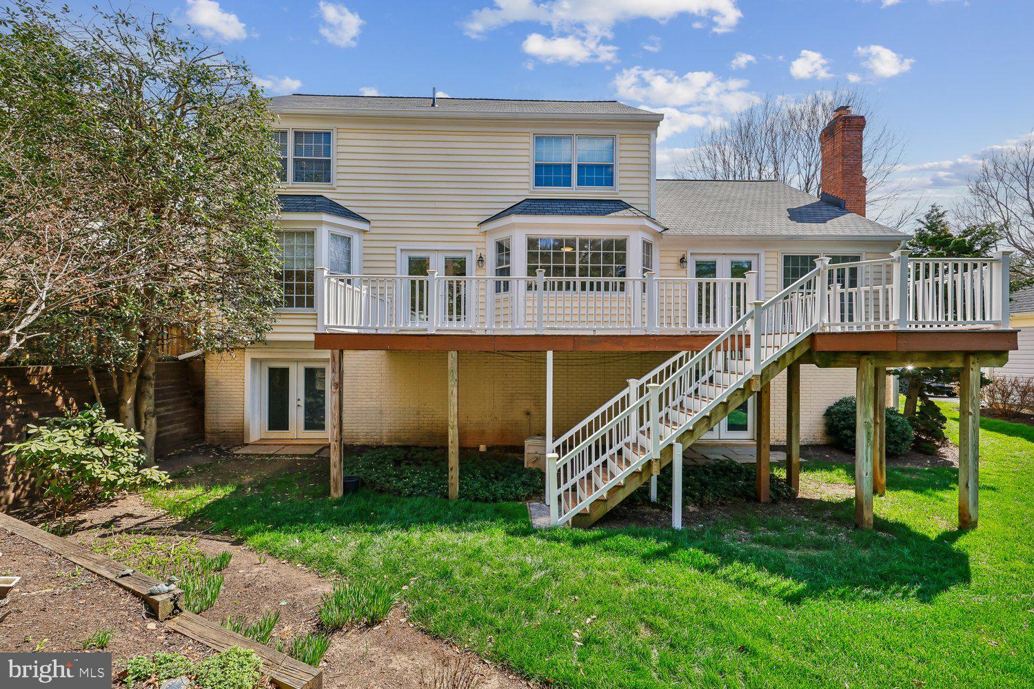 DUFIEF MILL BROOK - Residential