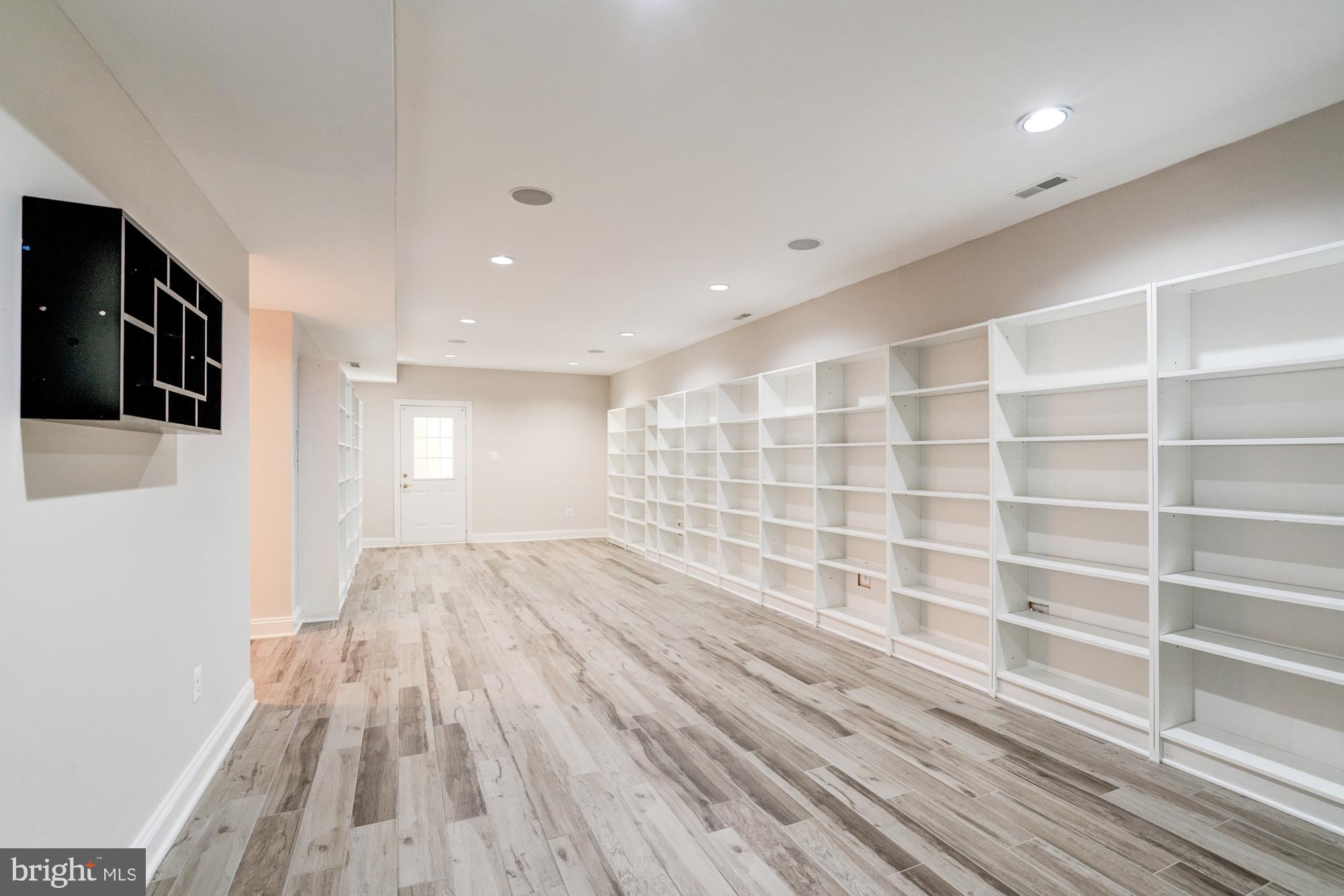 GLEN ECHO HEIGHTS - Residential