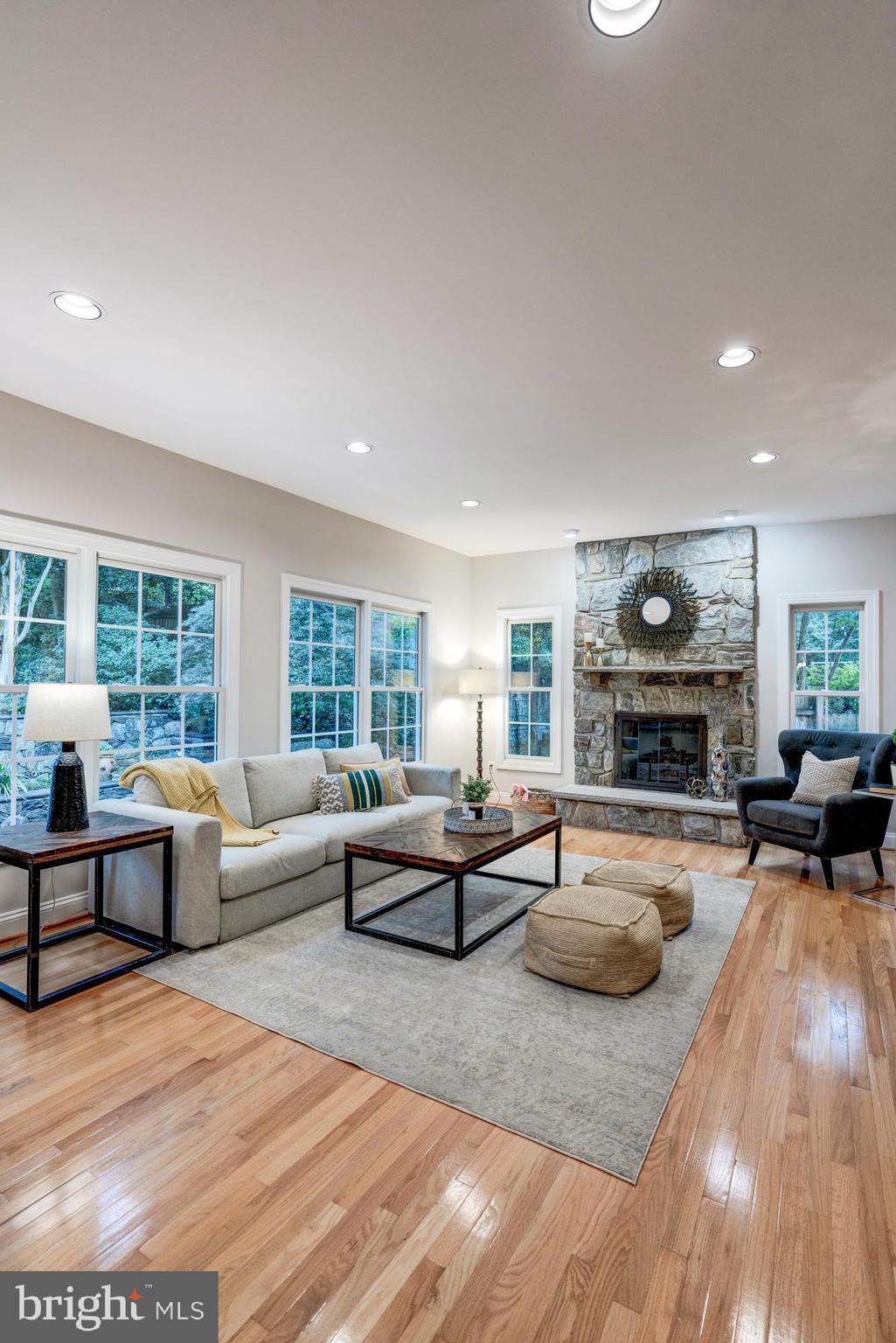 GLEN ECHO HEIGHTS - Residential