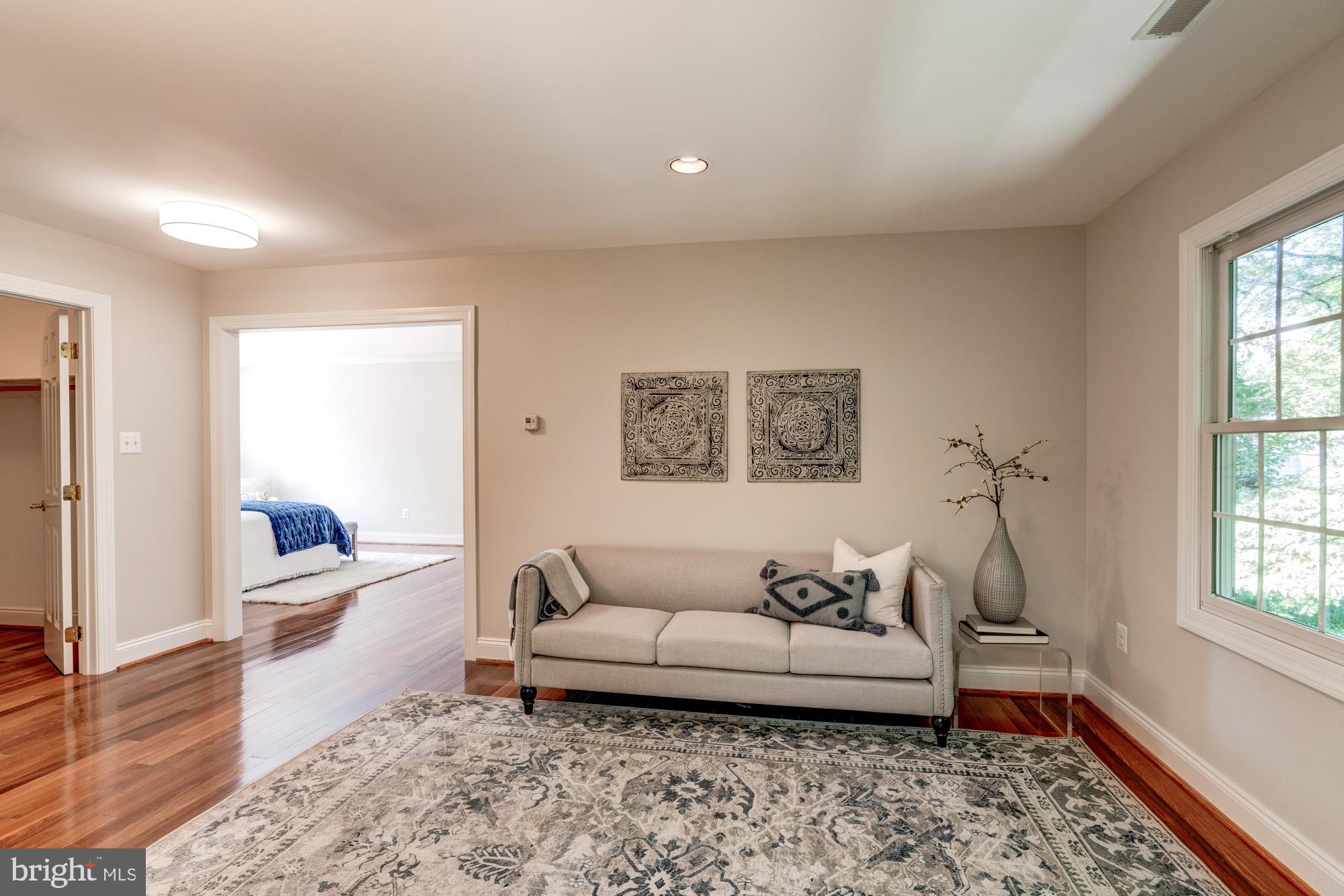 GLEN ECHO HEIGHTS - Residential