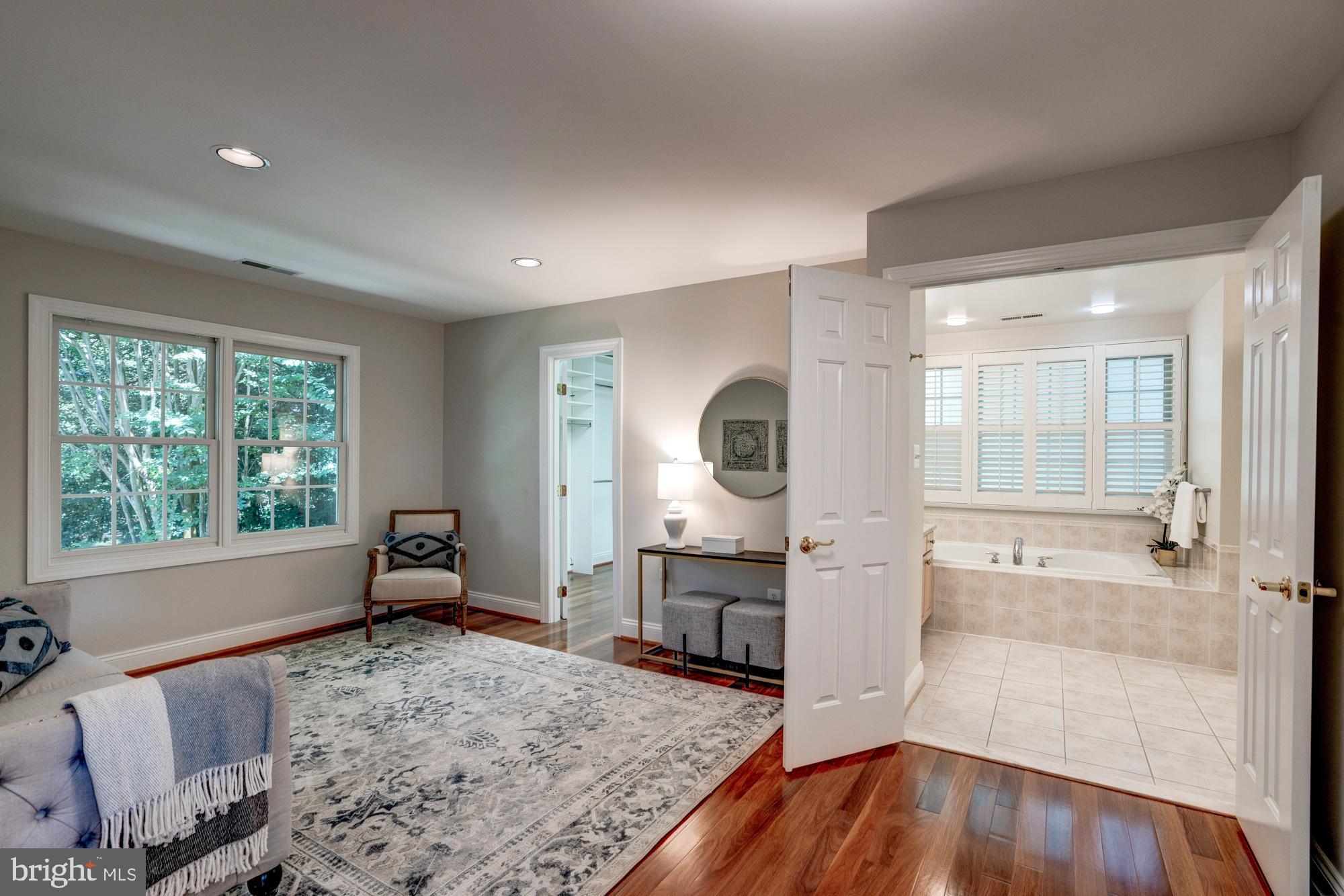 GLEN ECHO HEIGHTS - Residential