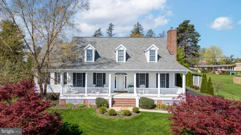 1320 S Inverary Place, State College, PA MLS: PACE2514442