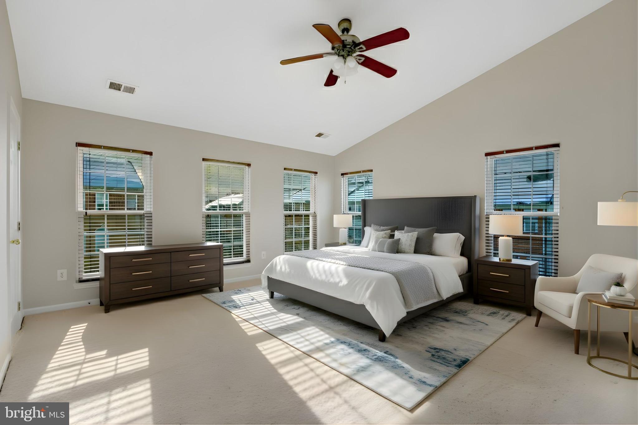 AMBER SPRING - Residential