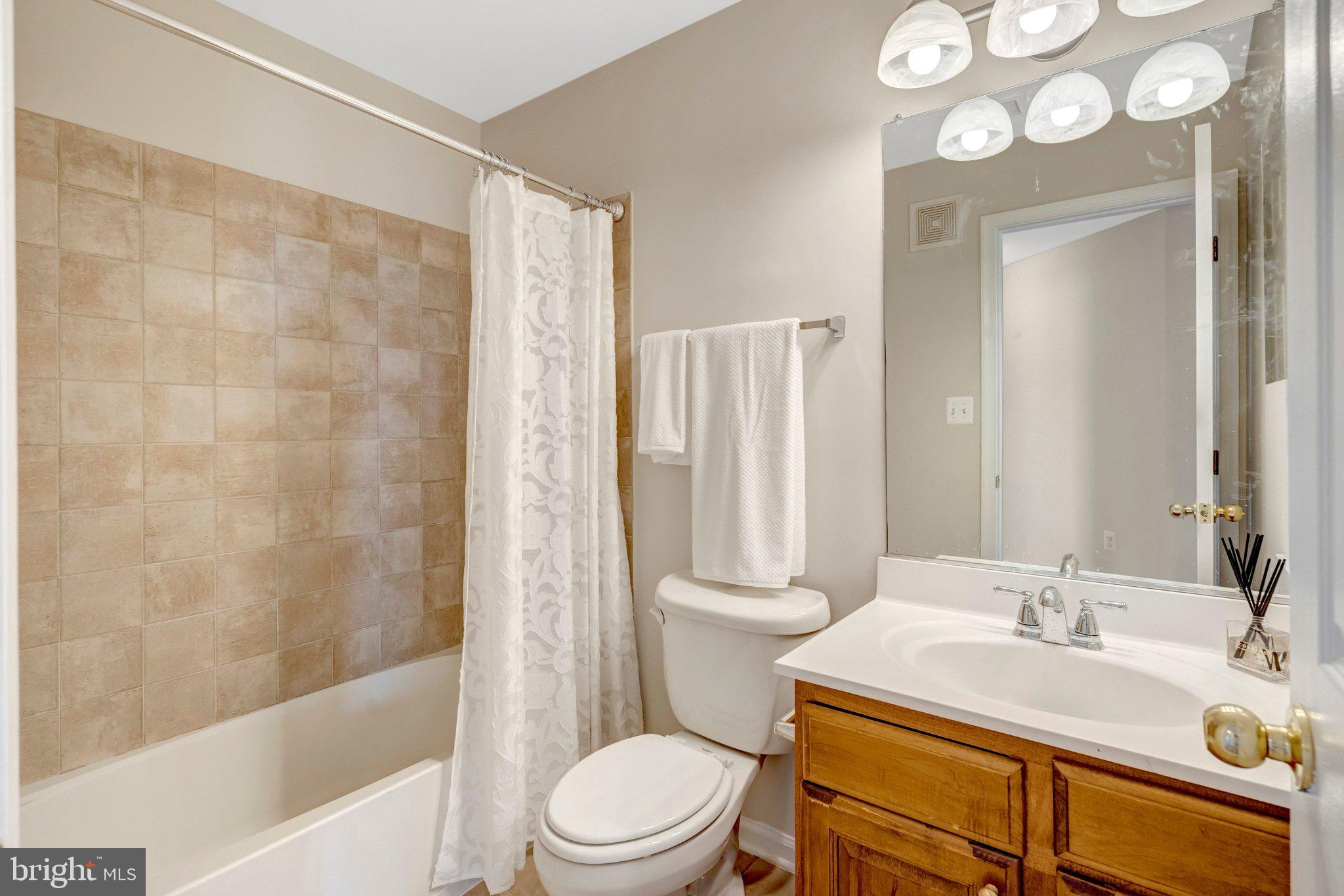 AMBER SPRING - Residential