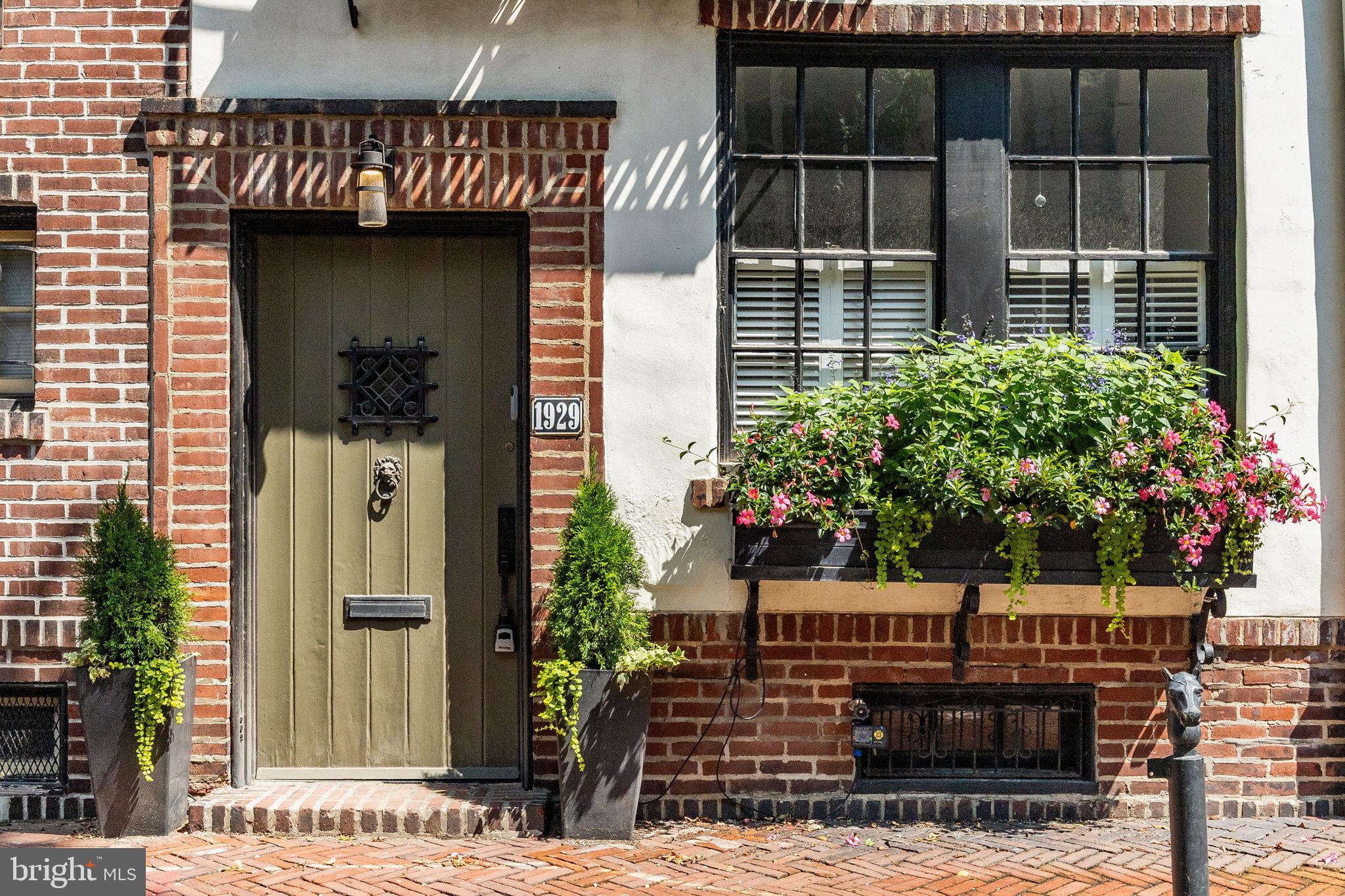 1929 PANAMA STREET
