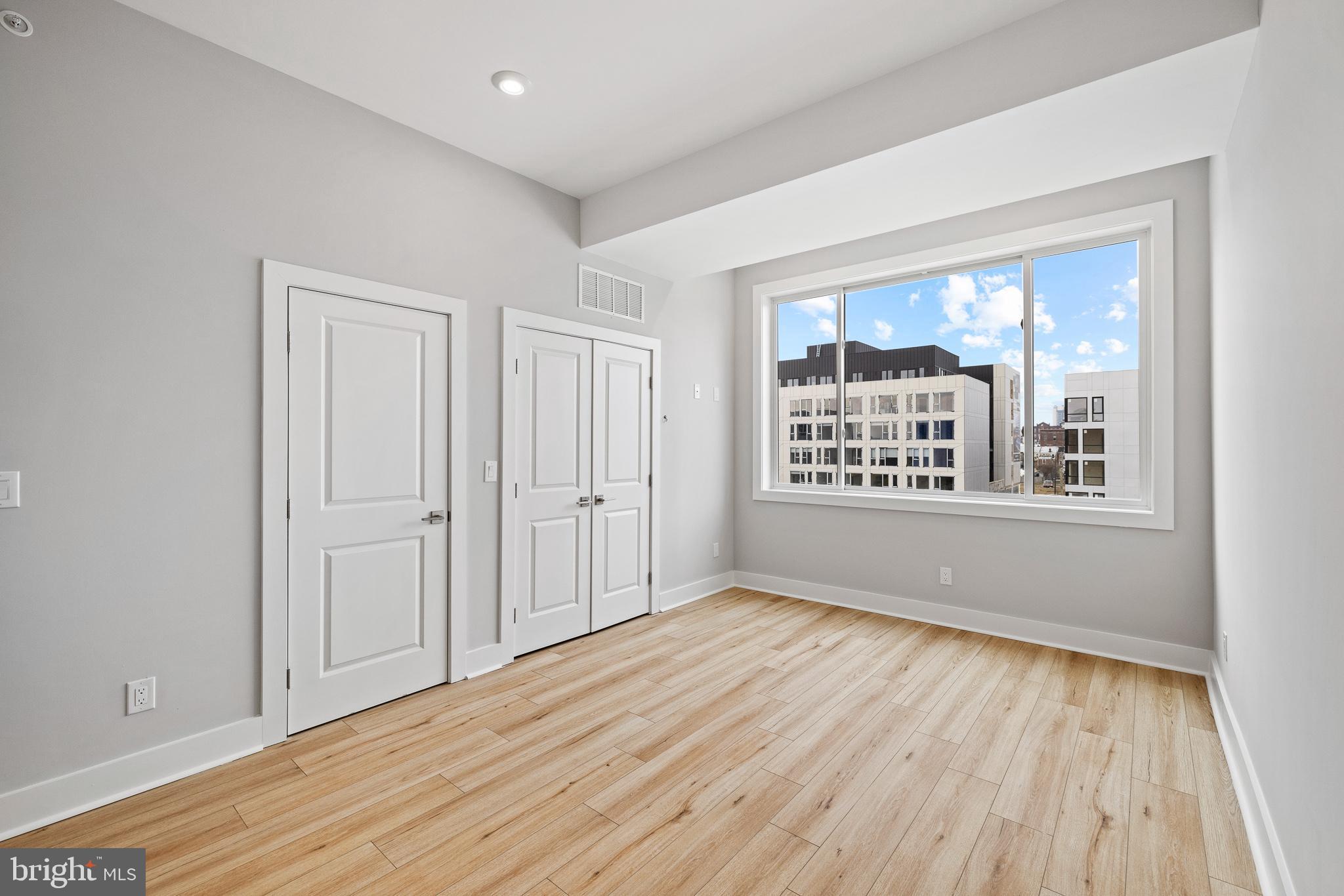 SOUTH KENSINGTON - Residential Lease