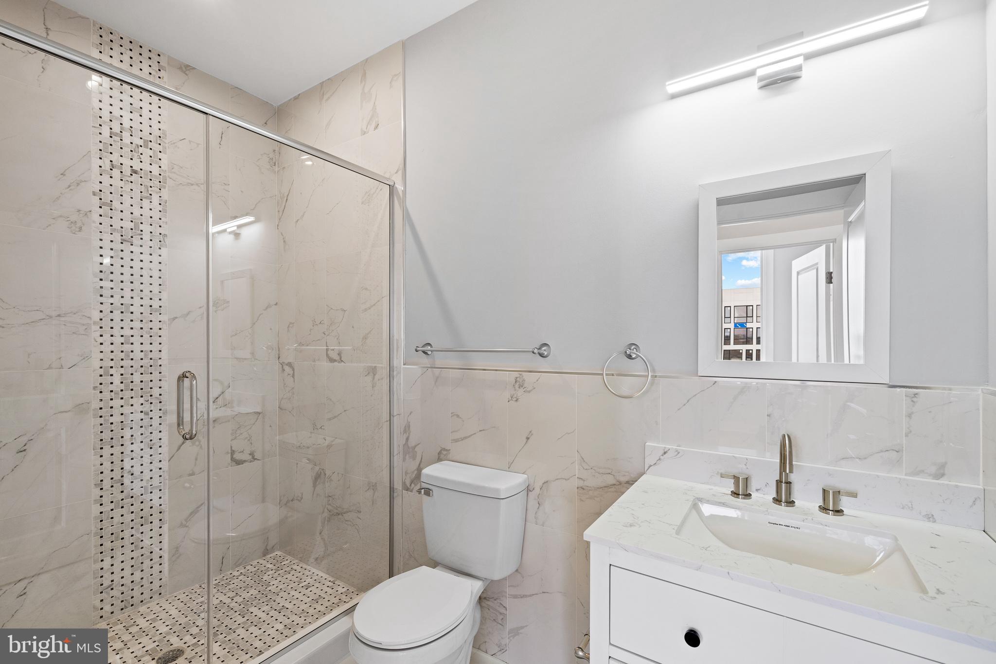 SOUTH KENSINGTON - Residential Lease