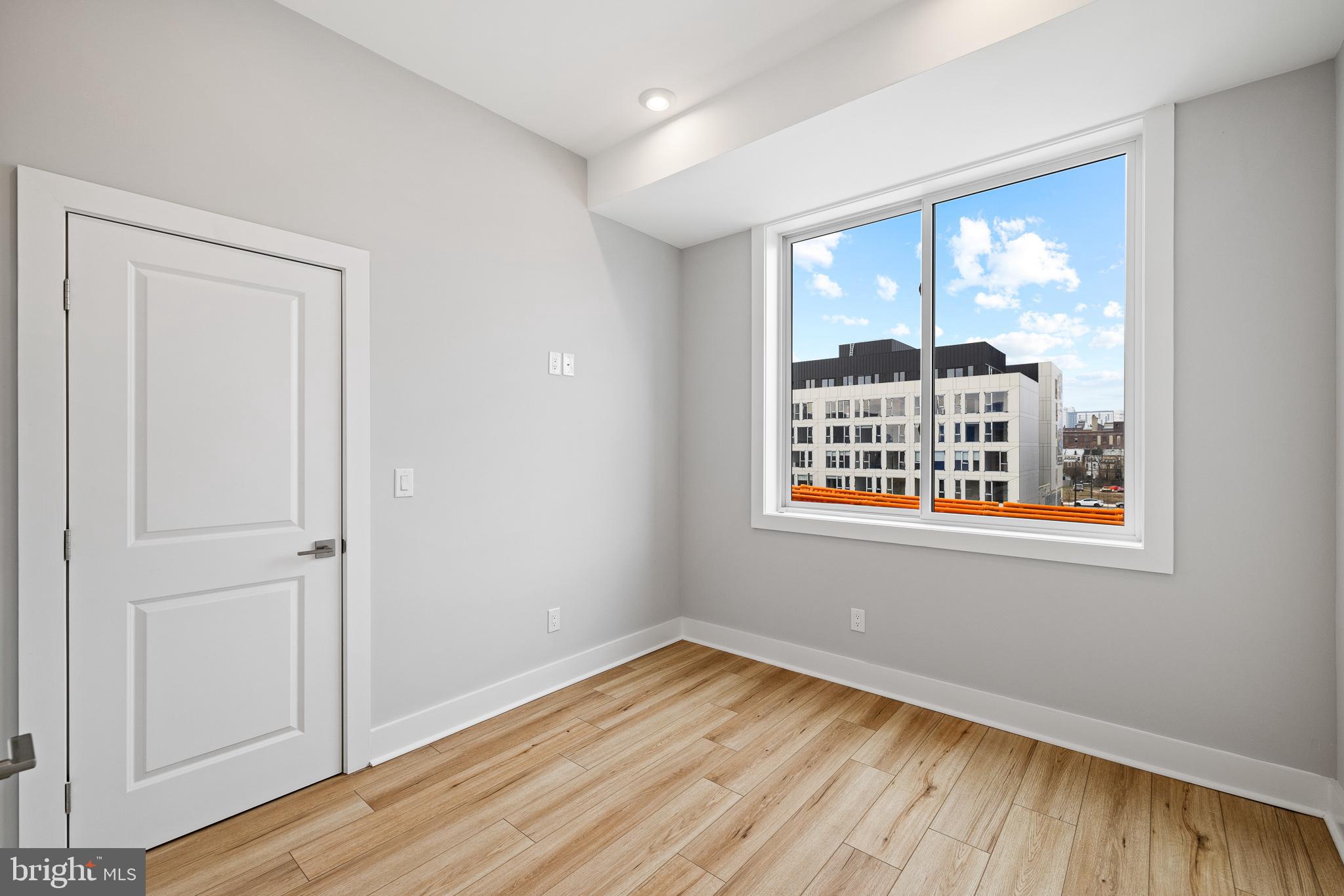 SOUTH KENSINGTON - Residential Lease