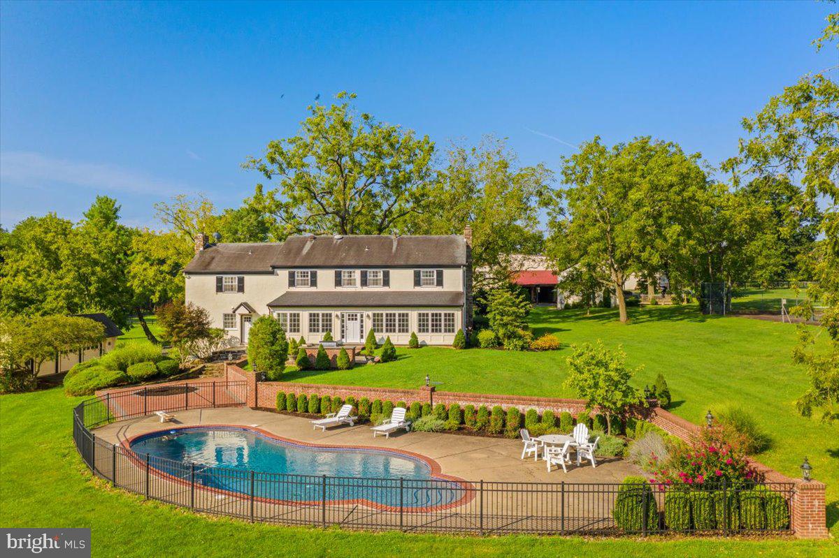 1315 PINEVILLE ROAD MAIN HOUSE