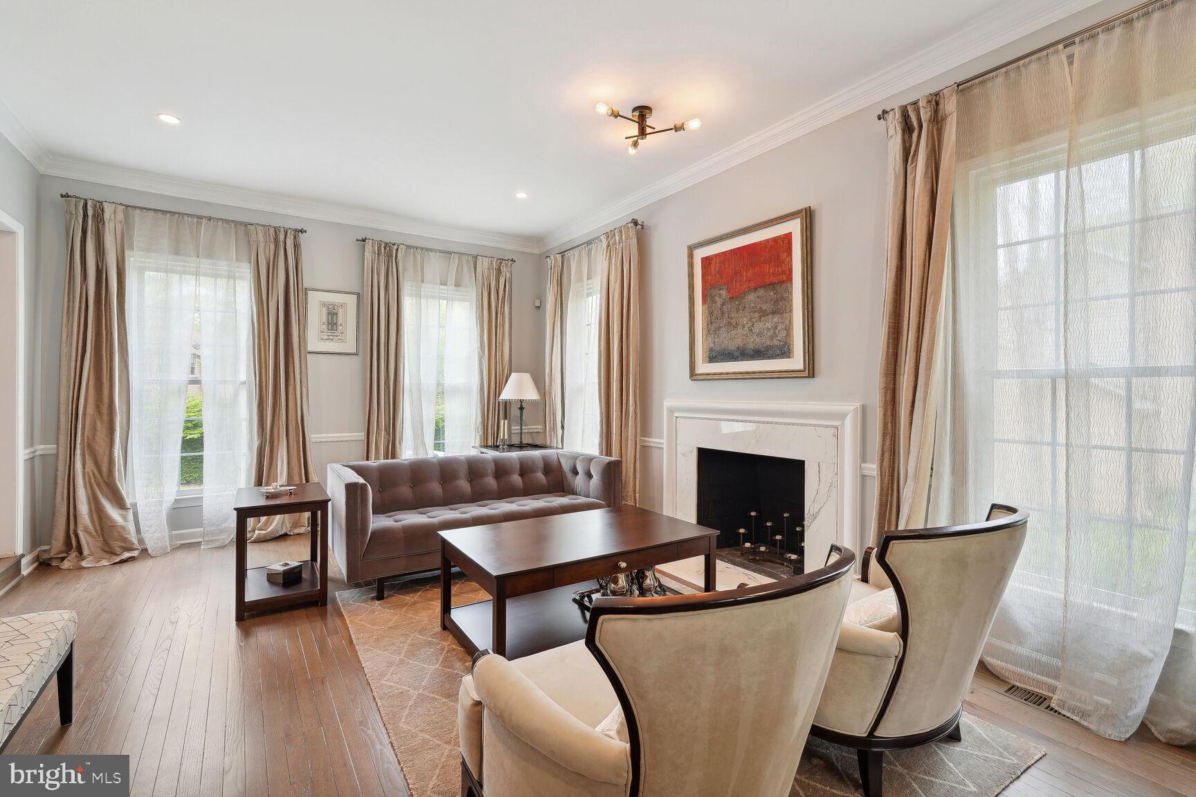 FAWSETT FARMS MANOR - Residential