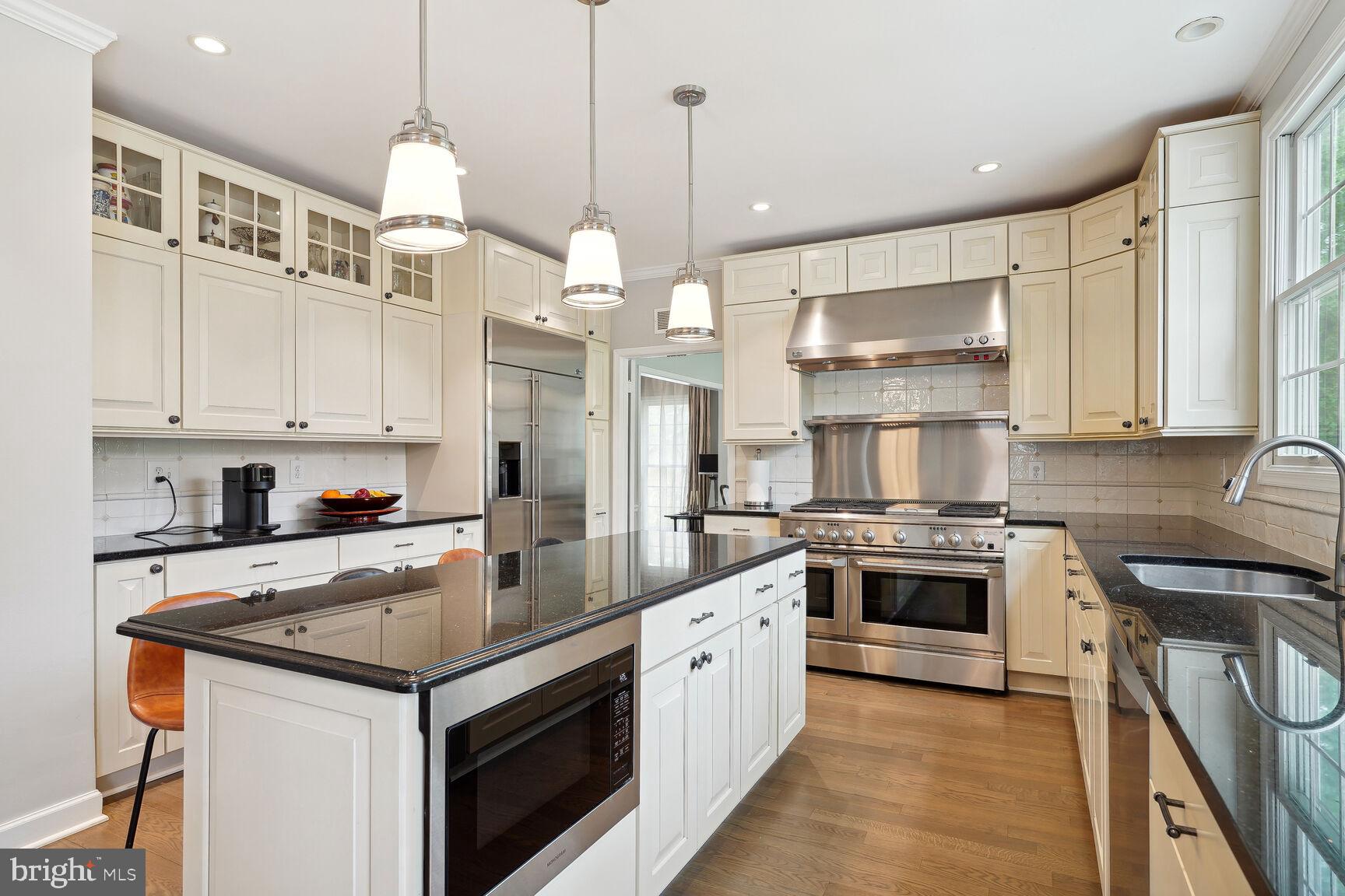 FAWSETT FARMS MANOR - Residential