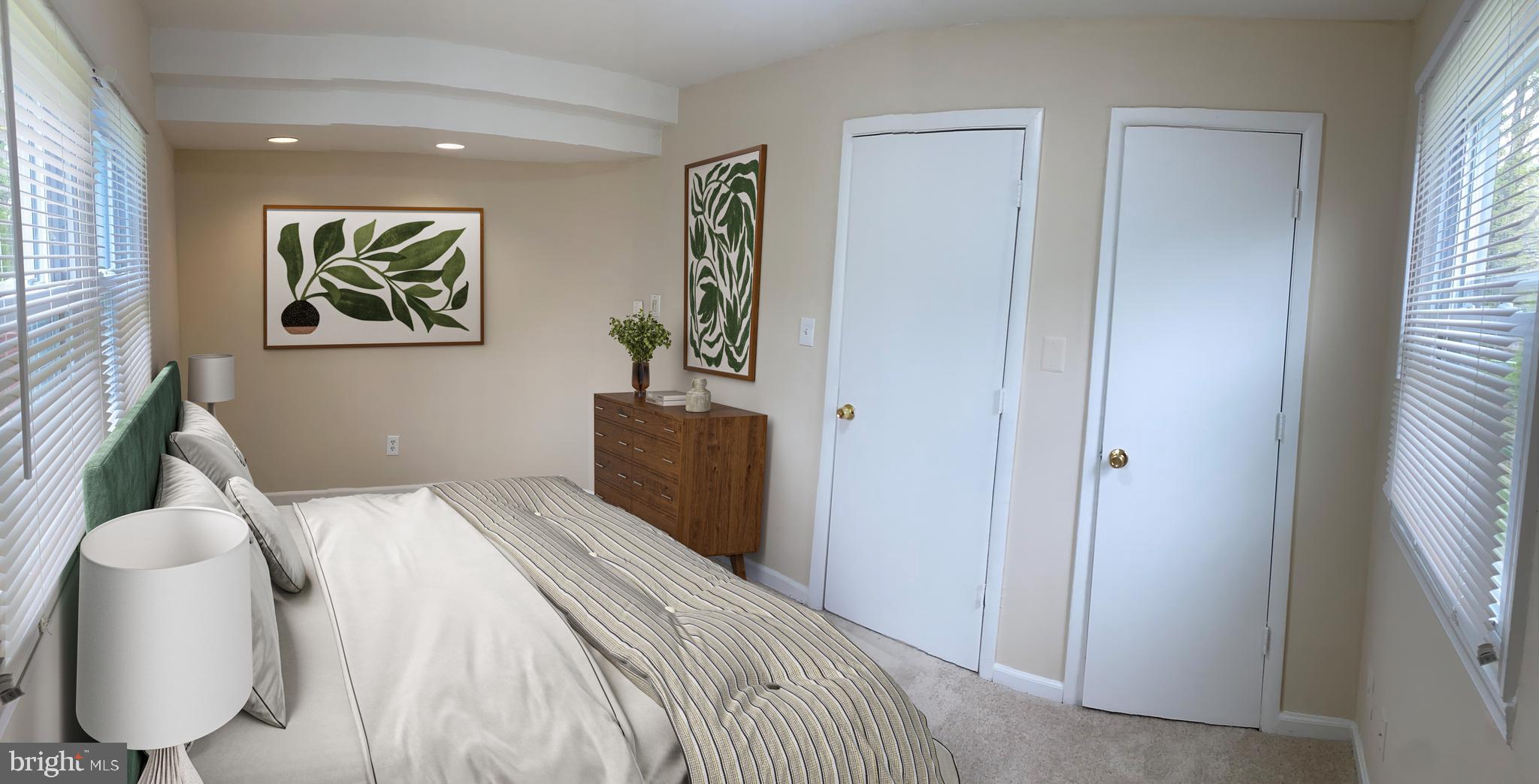 HOLLYWOOD - Residential