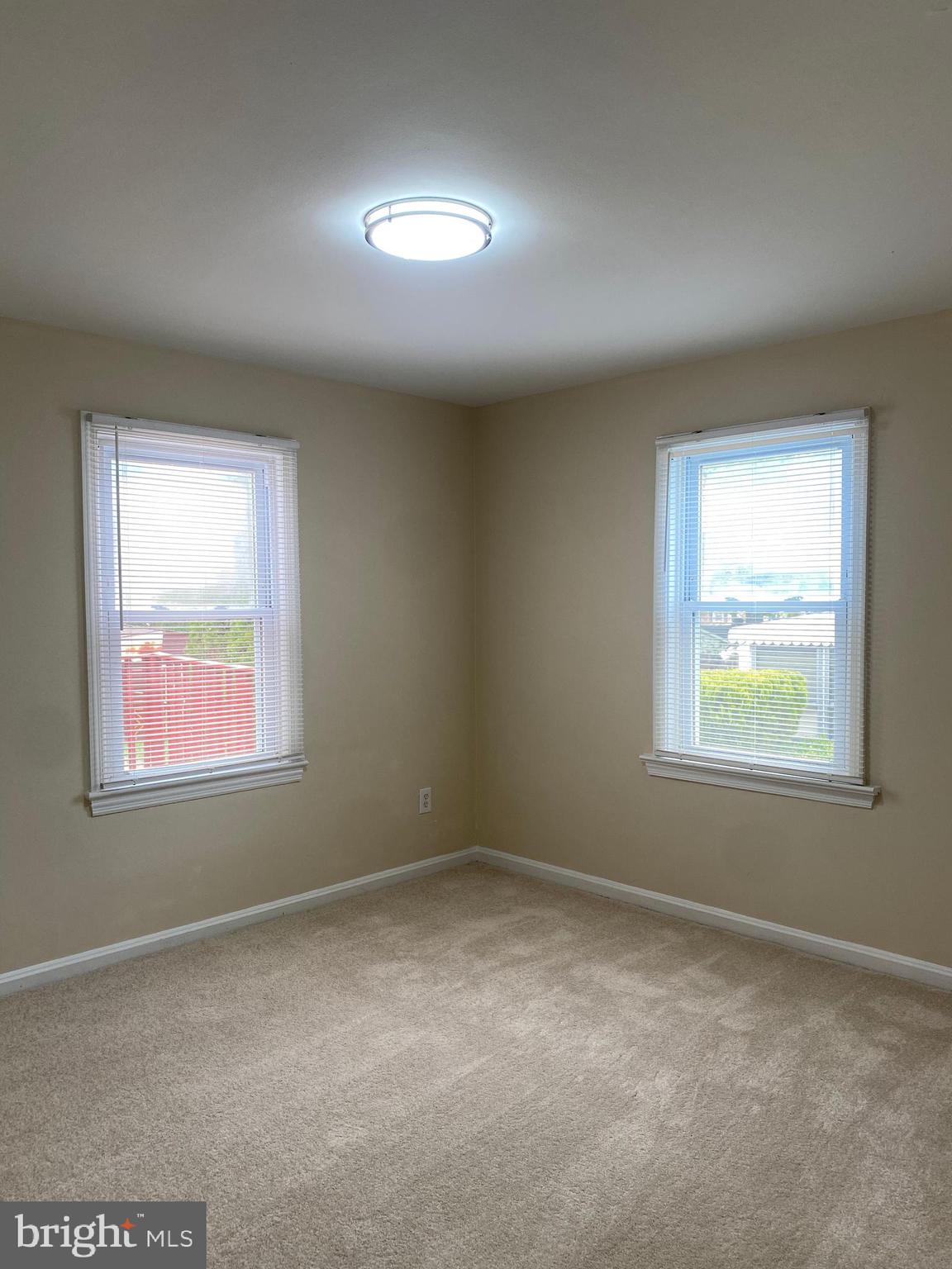 HOLLYWOOD - Residential